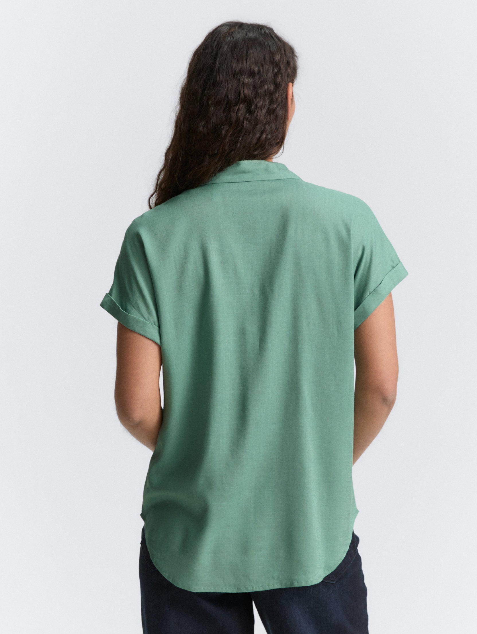 Tom Tailor_Loose-Fit Viscose Blouse_1046191_13010_03