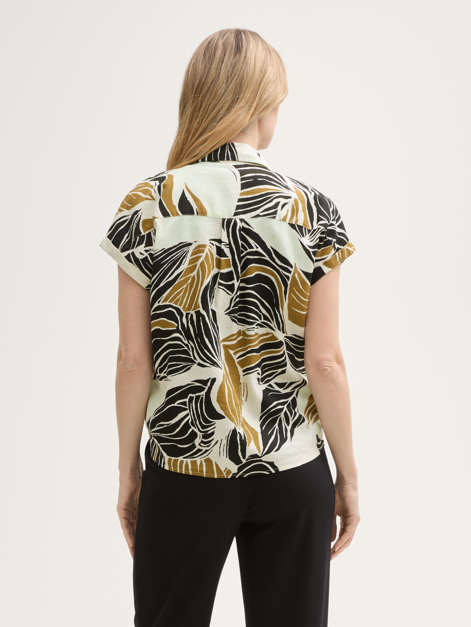 Tom Tailor_Loose Fit Blouse with Linen Content_1046207_37999_03