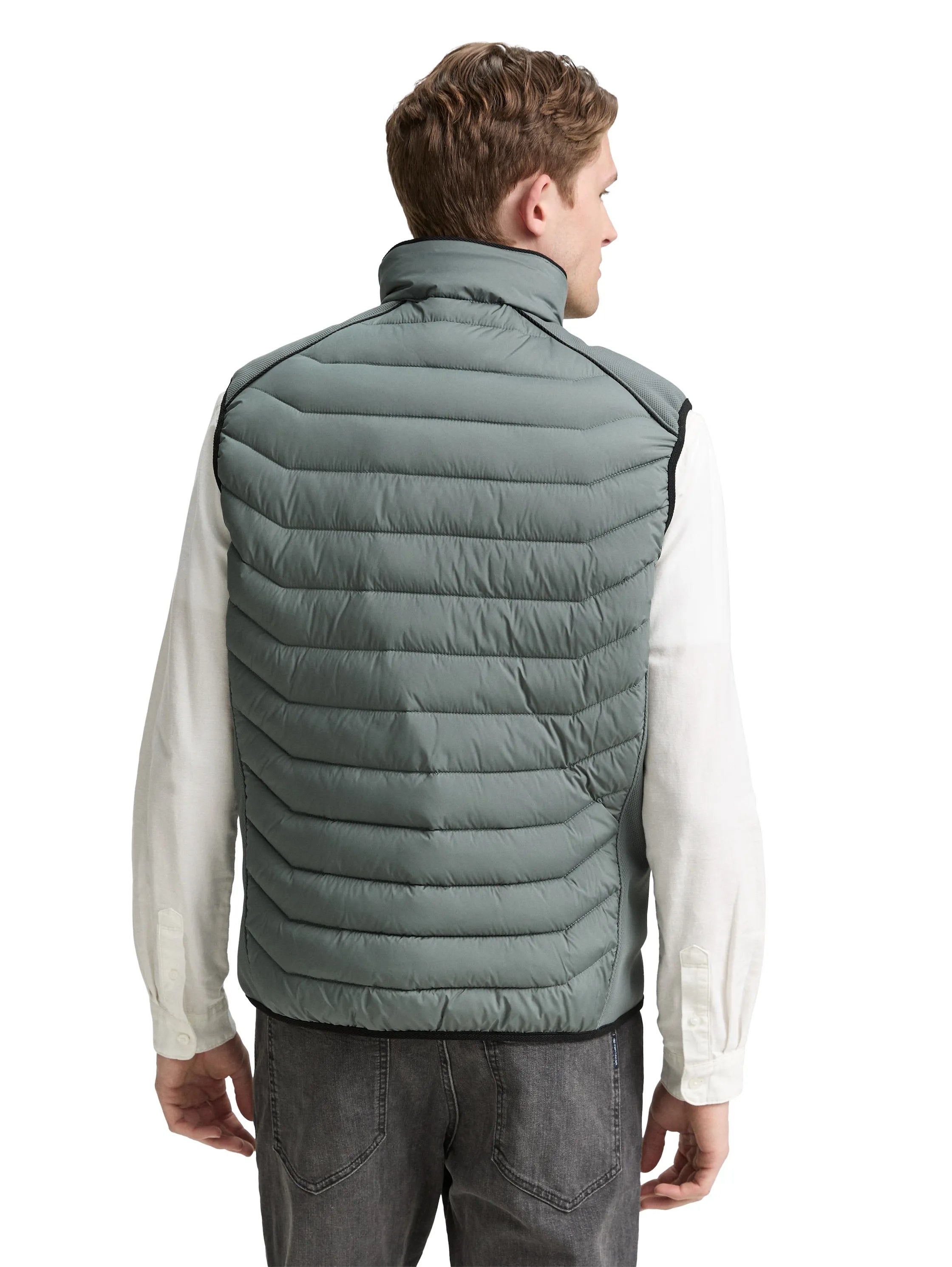 Tom Tailor Washed Jasper Green Men Hybrid Quilted Waistcoat SKU: 1046222_21951 Image 02