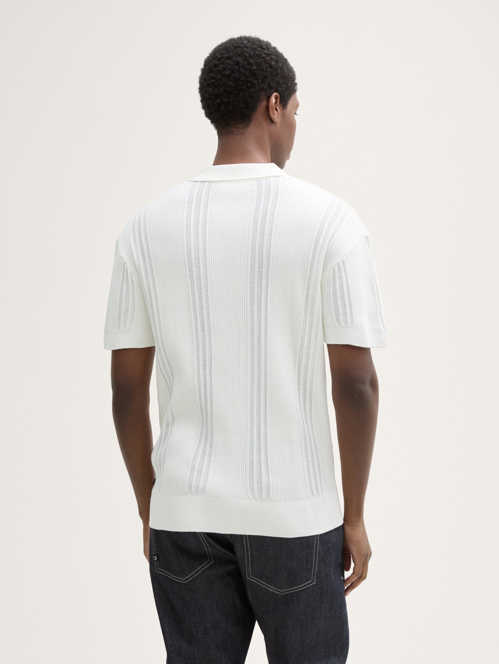 Tom Tailor_Relaxed Fit Knitted Shirt in a Polo Look_1046309_10332_03