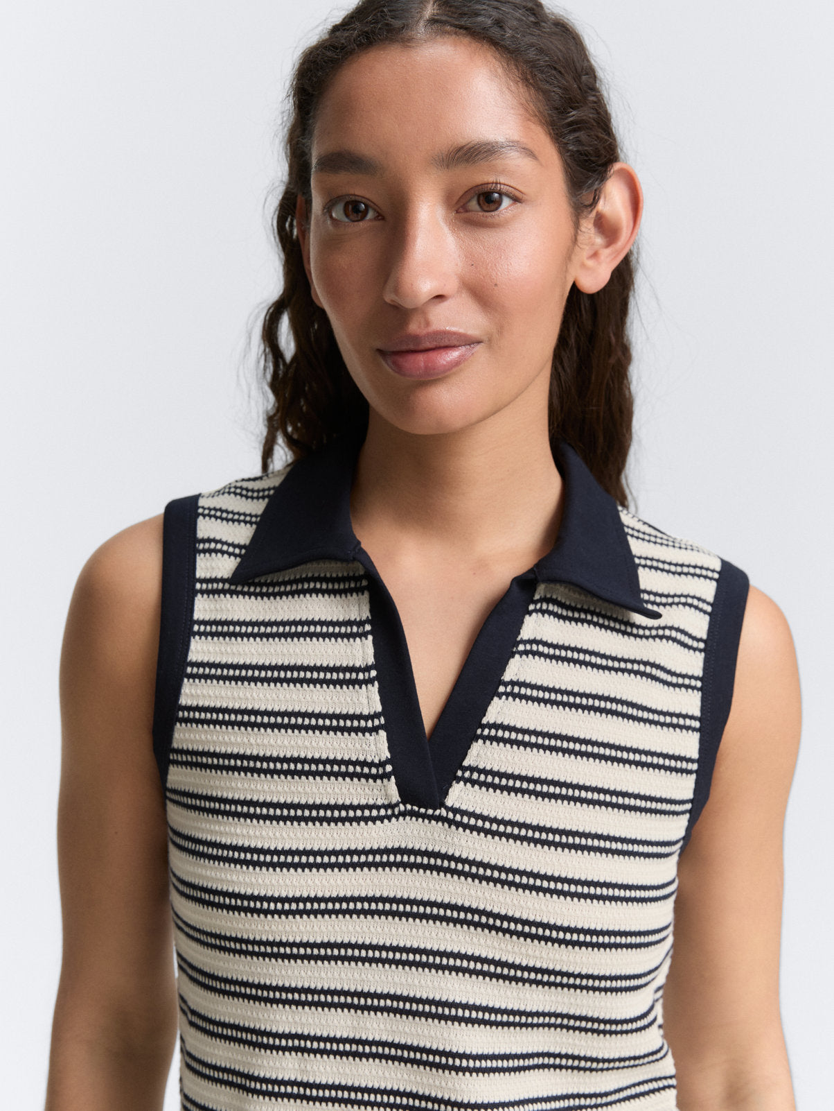 Tom Tailor_Knitted Top with Polo Collar_1046412_37997_04