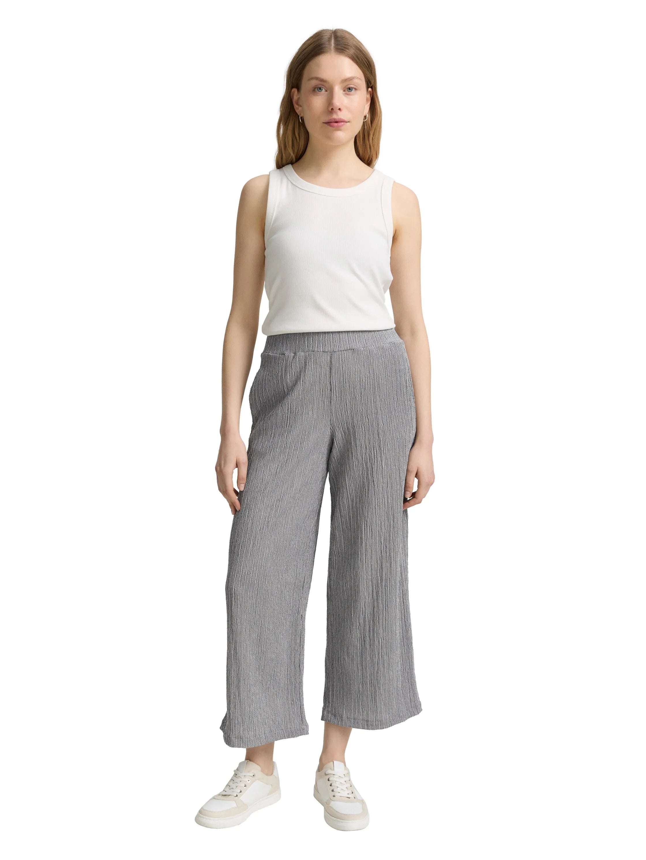 Tom Tailor Deep Black Offwhite Structure Women Crinkle Culotte Trousers SKU: 1046509_38001 Image 03