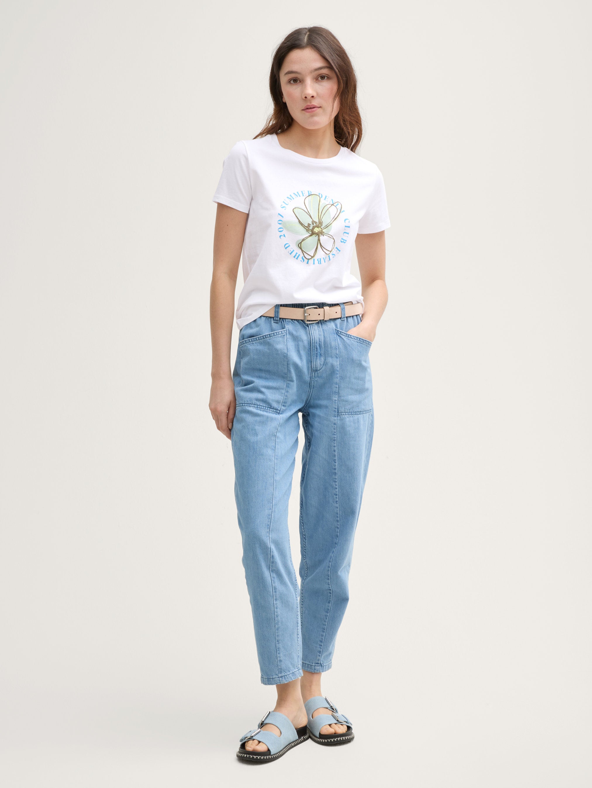 Tom Tailor_T-Shirt with Floral Print_1046547_20000_02