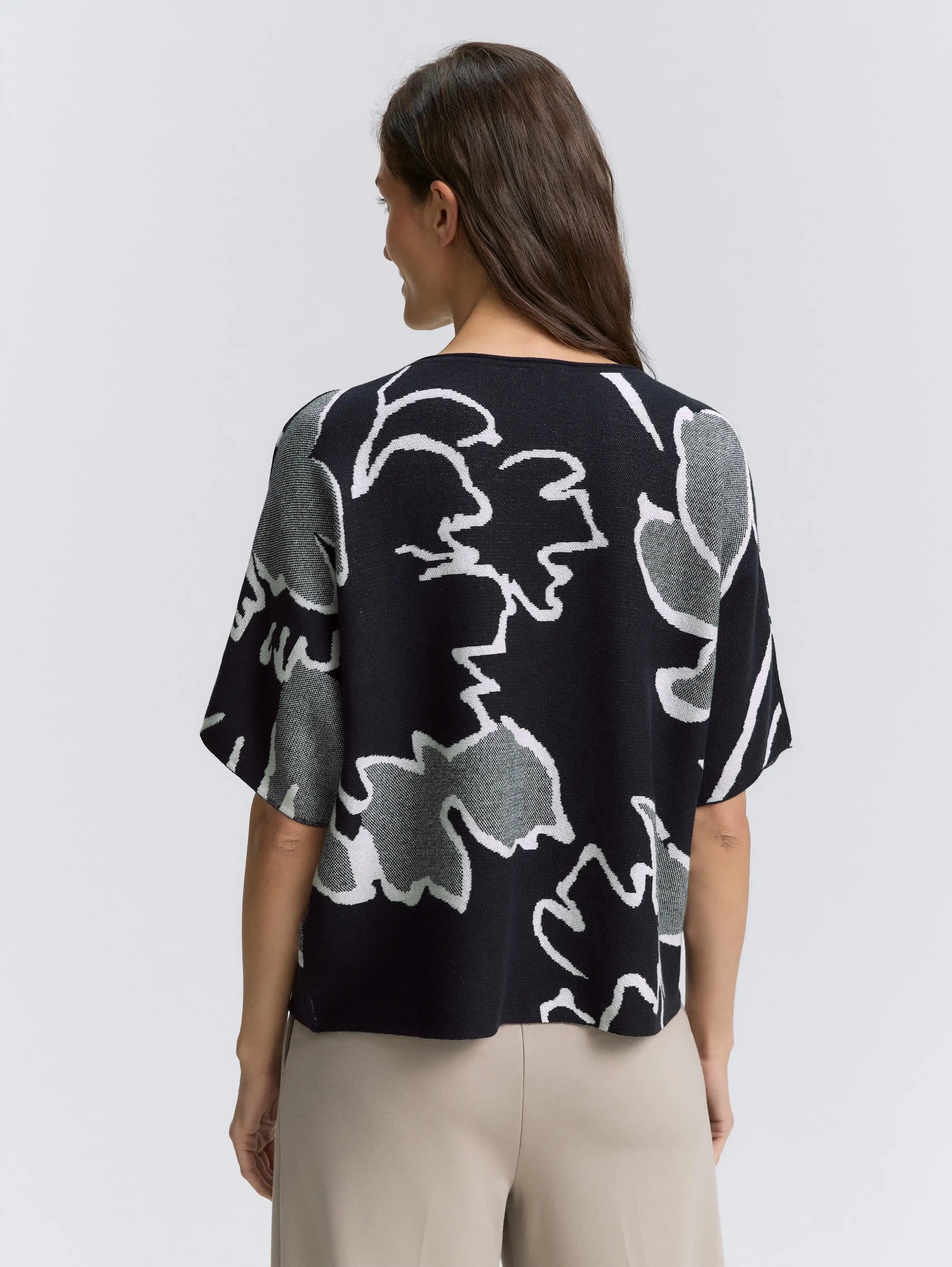 Tom Tailor_0_Loose Fit Knitted Jumper with Pattern_1047684_38709_04