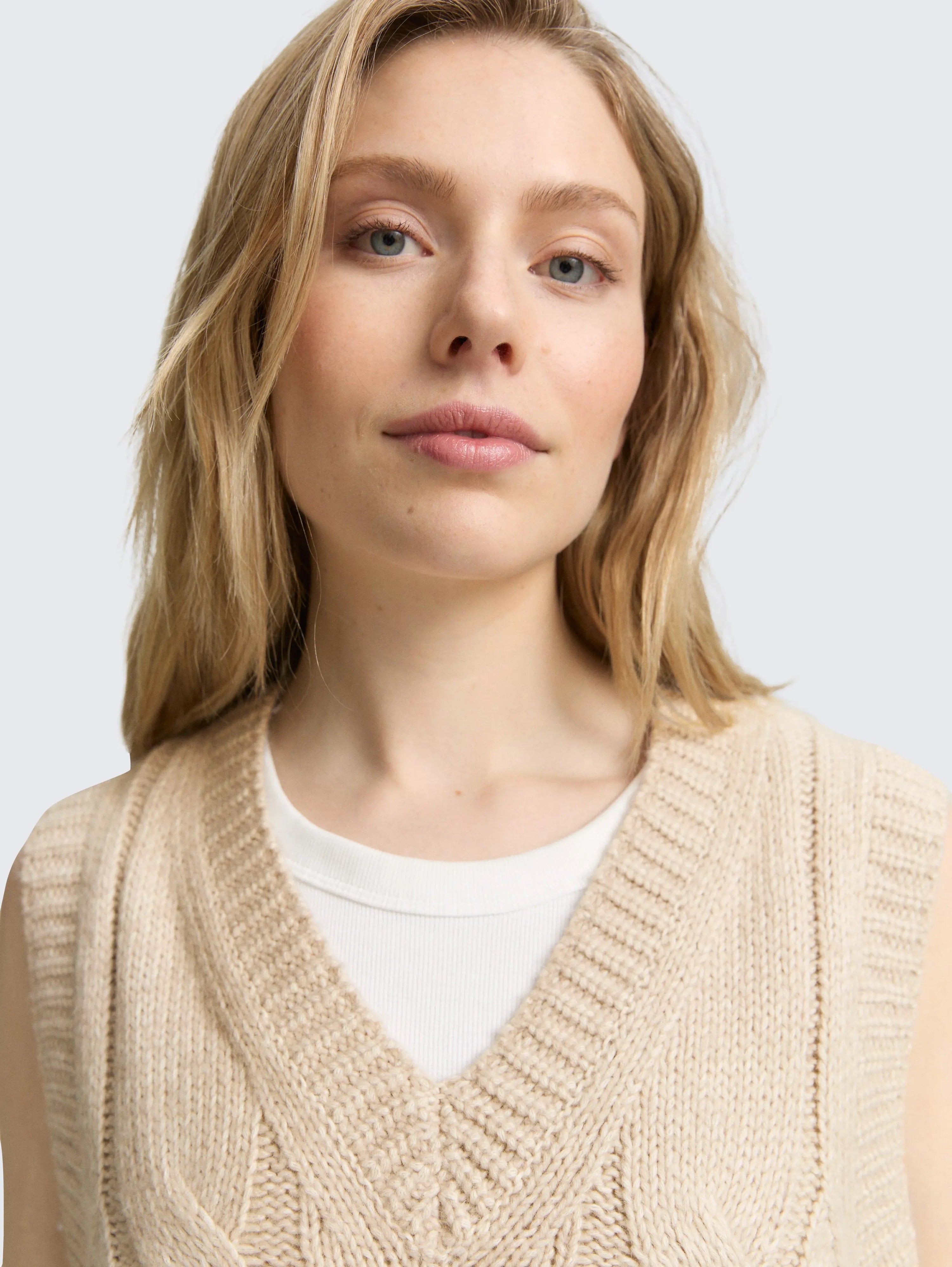 Tom Tailor_0_Jumper with Cable Pattern_1047708_38330_05