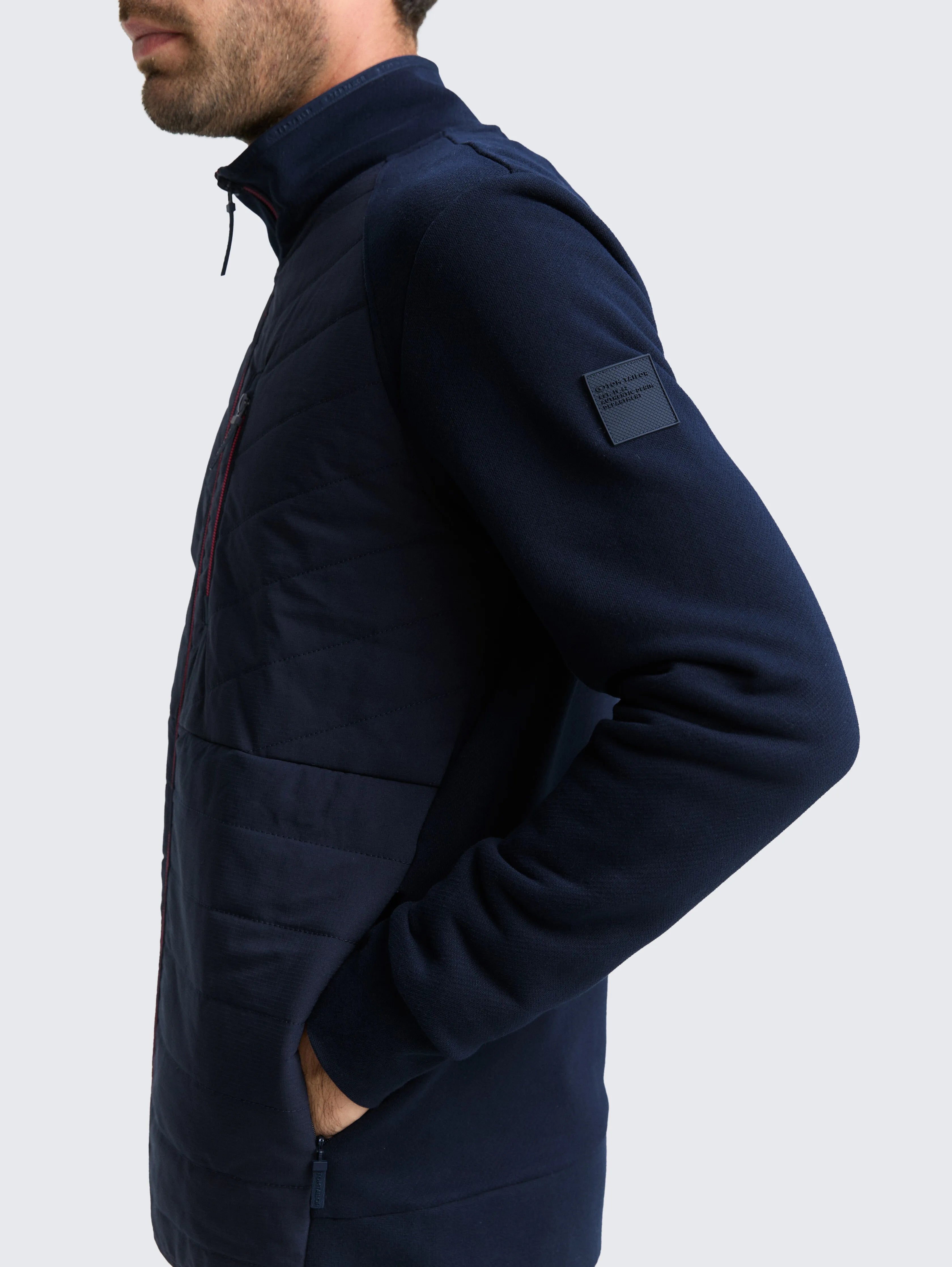 Tom Tailor_0_Hybrid Sweat Jacket with Quilting_1047772_10668_05