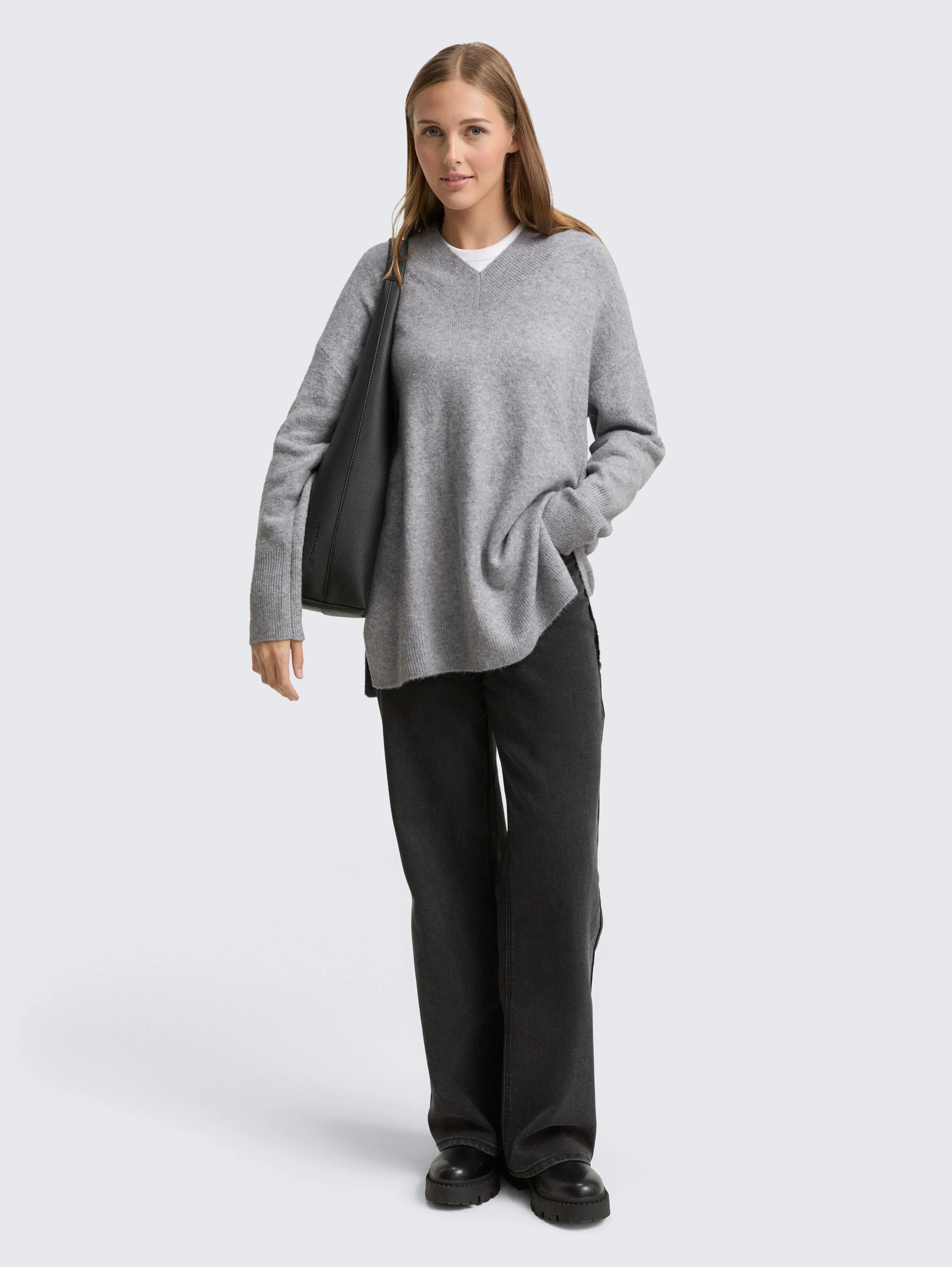 Tom Tailor_0_Longstyle Knitted Jumper with V-Neckline_1047905_10658_01