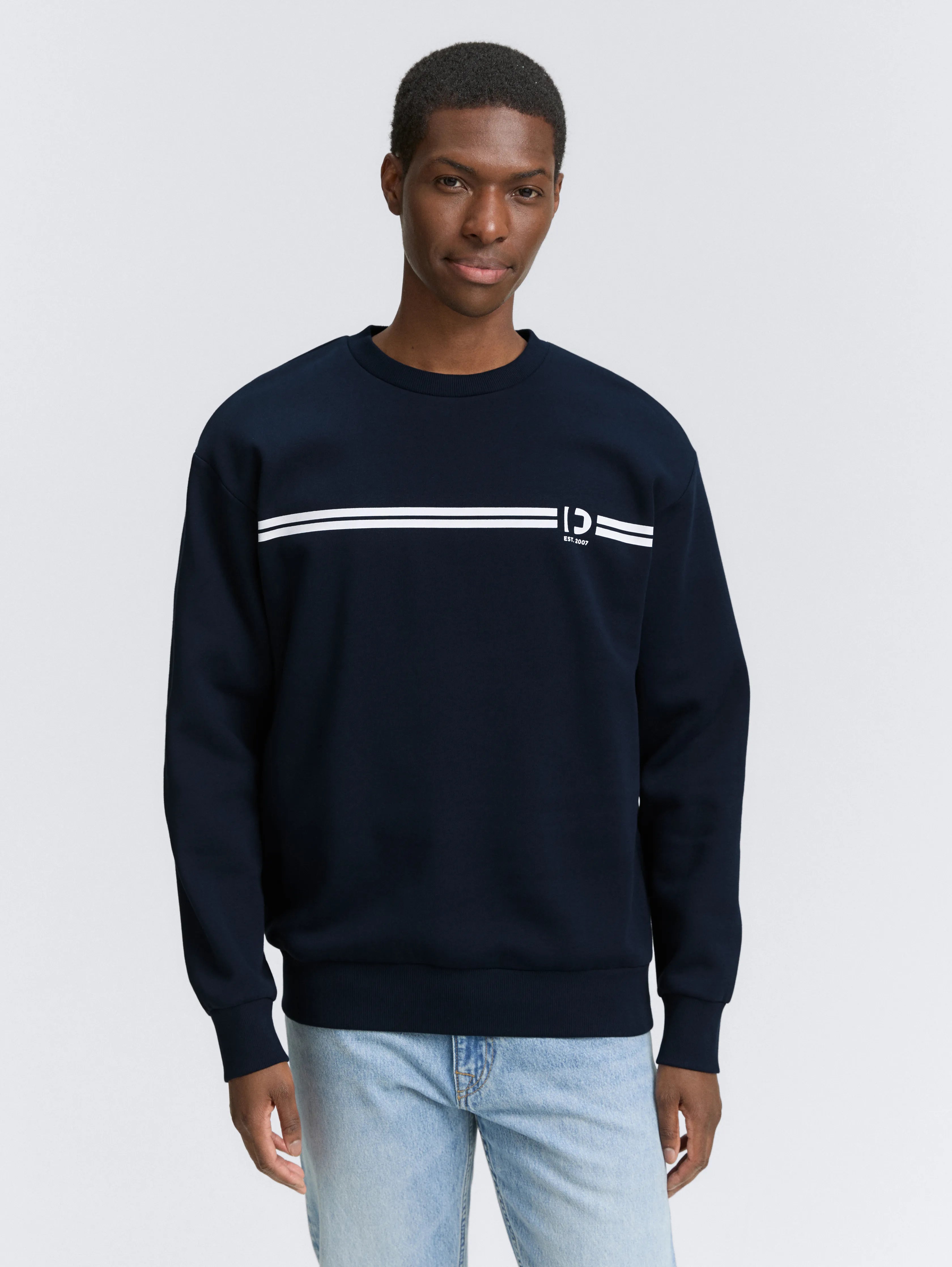 Tom Tailor_0_Crewneck Sweatshirt with Print_1047941_10668_02