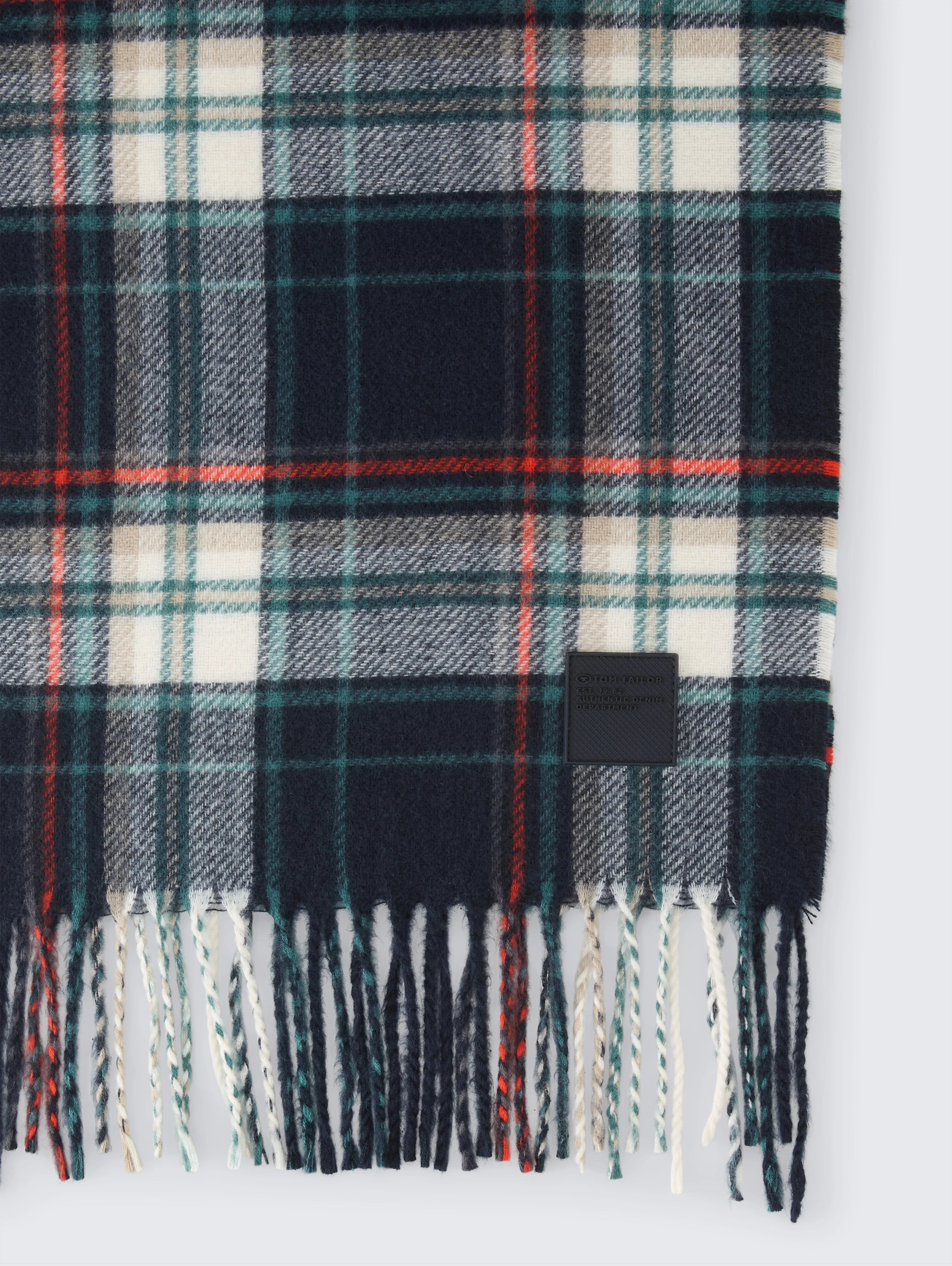 Tom Tailor_Blue_Scarf with Fringes_1048086_38516_03