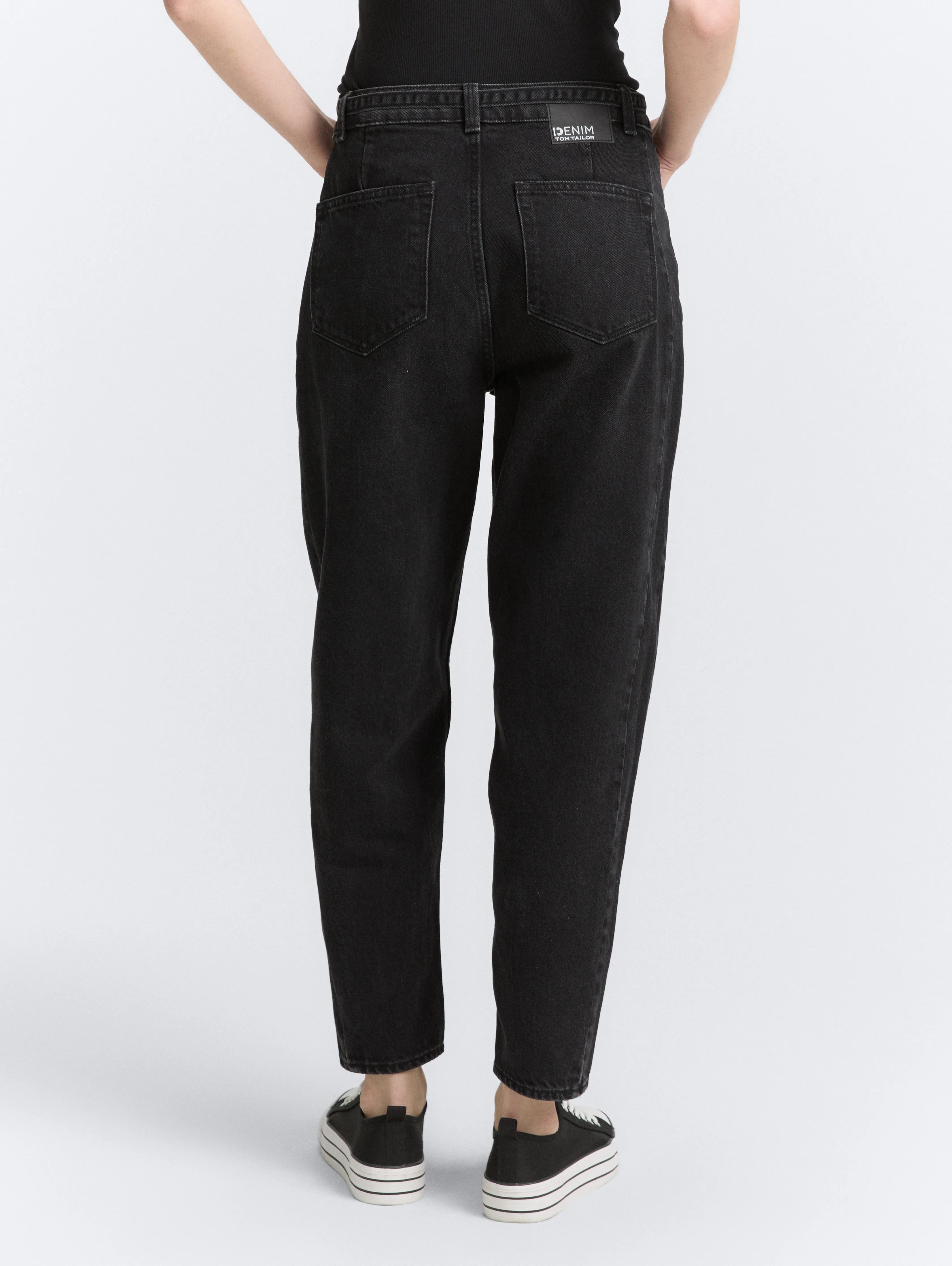 Tom Tailor_0_Ttadea Barrel Jeans with Belt_1048105_10240_03