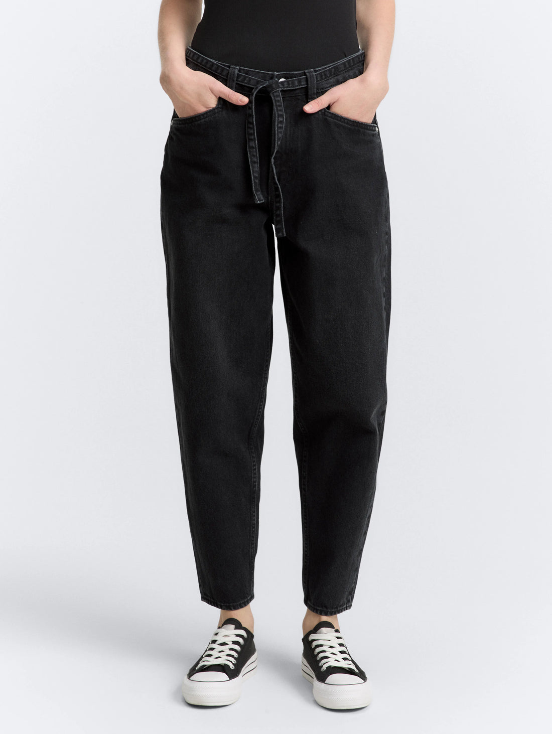 Tom Tailor_0_Ttadea Barrel Jeans with Belt_1048105_10240_05