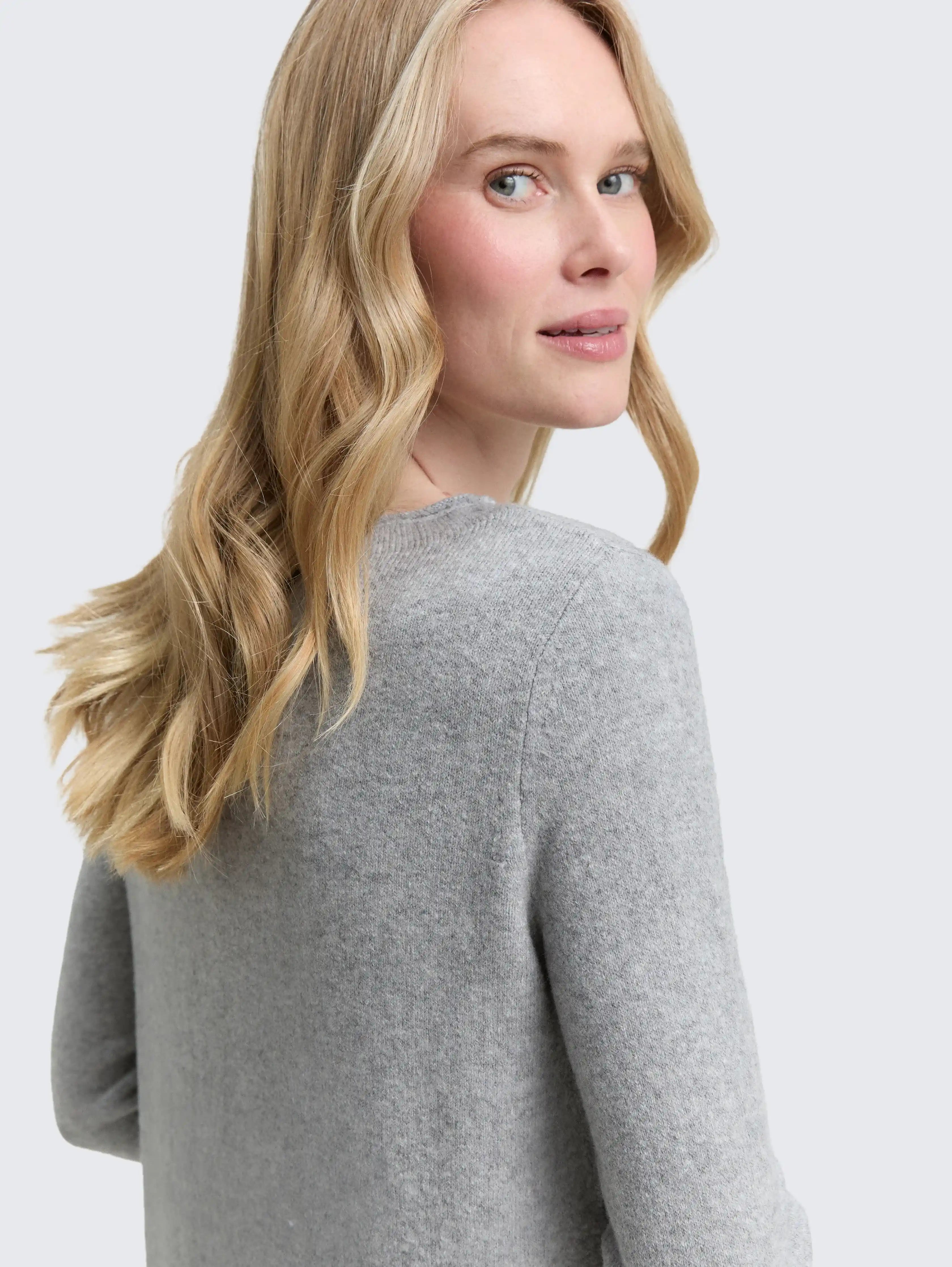 Tom Tailor_0_Knitted Dress with Boat Neckline_1048321_21373_05