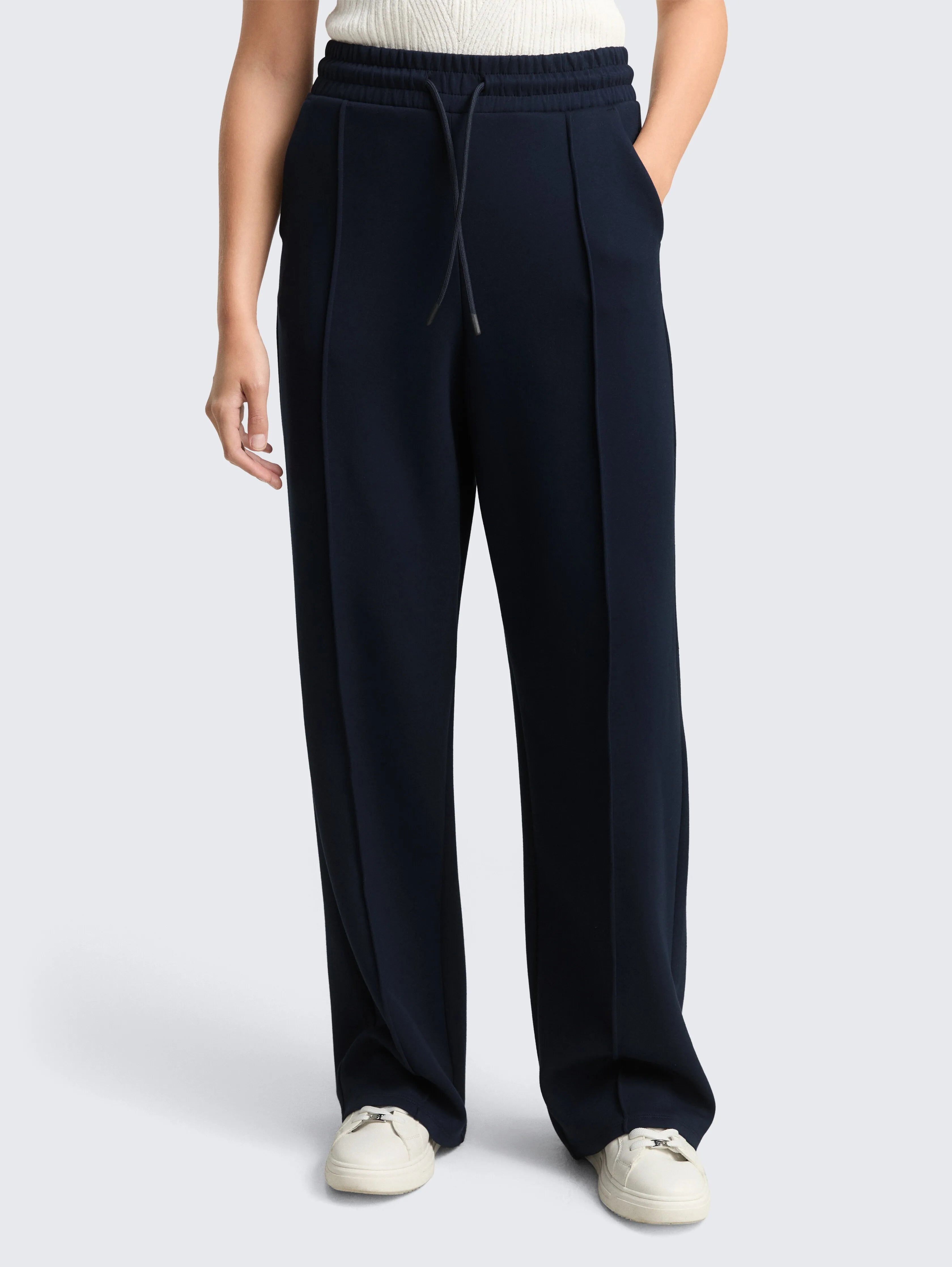 Tom Tailor_0_Straight Scuba Trousers_1048356_10668_05