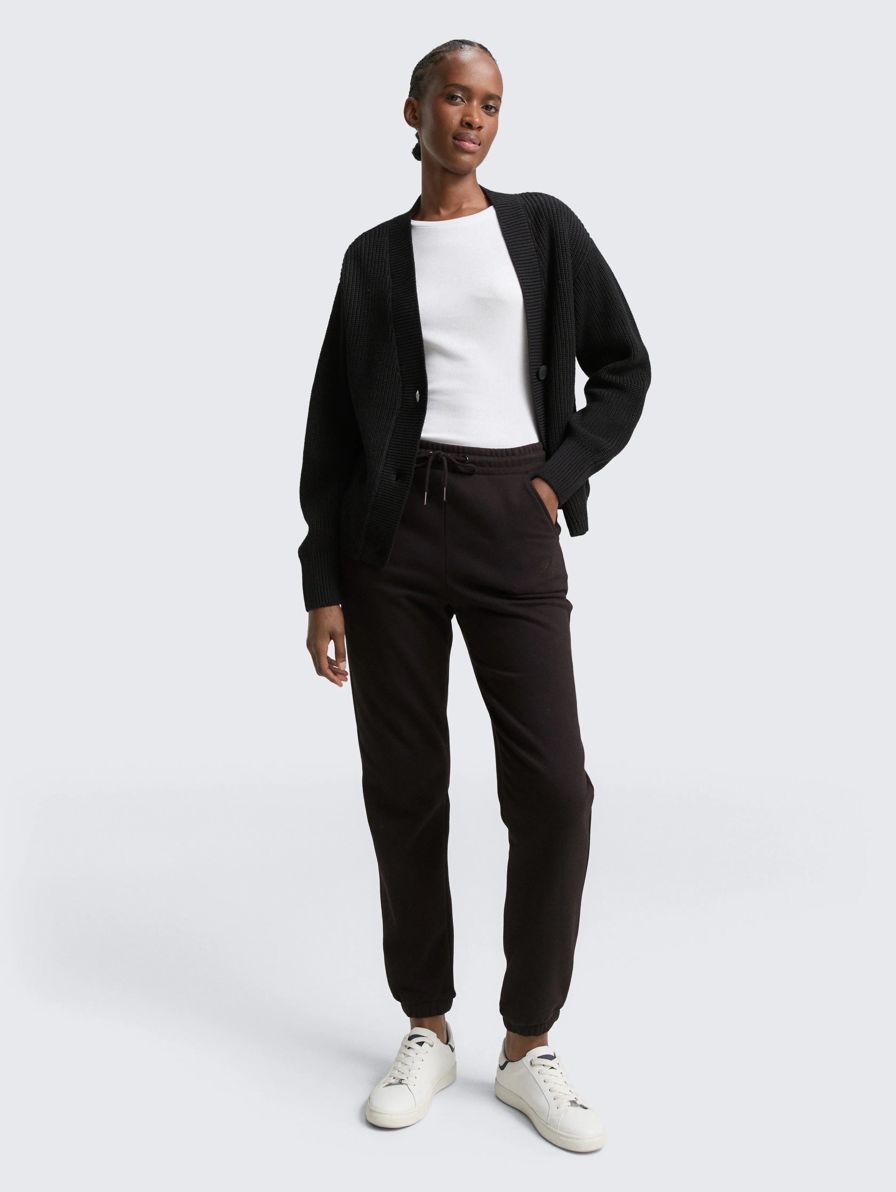 Tom Tailor_White_Jogging Trousers with Glitter Embroidery_1048880_14482_01
