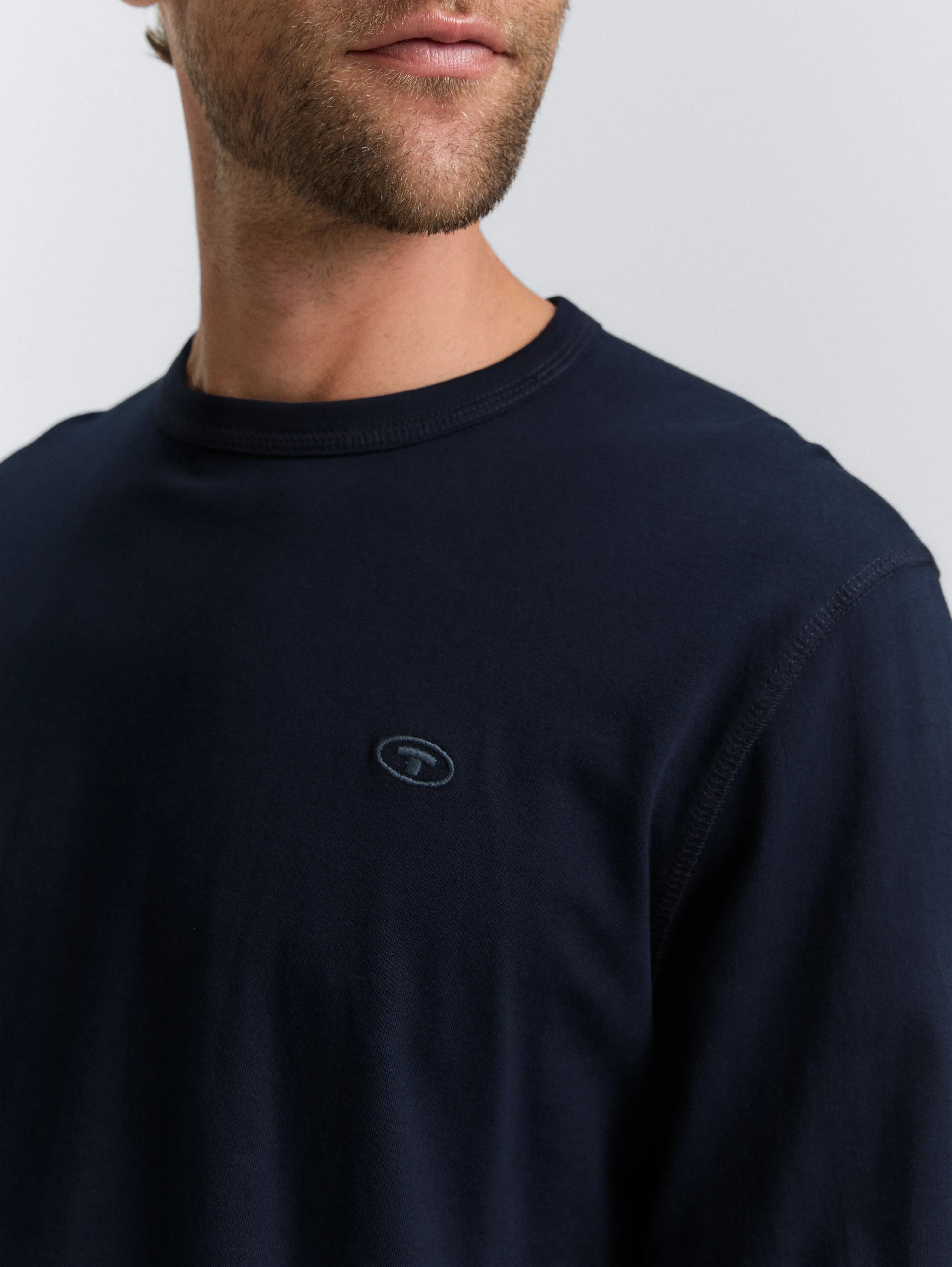 Tom Tailor_0_Basic Long-Sleeved Shirt Made of Cotton_1048902_10668_05