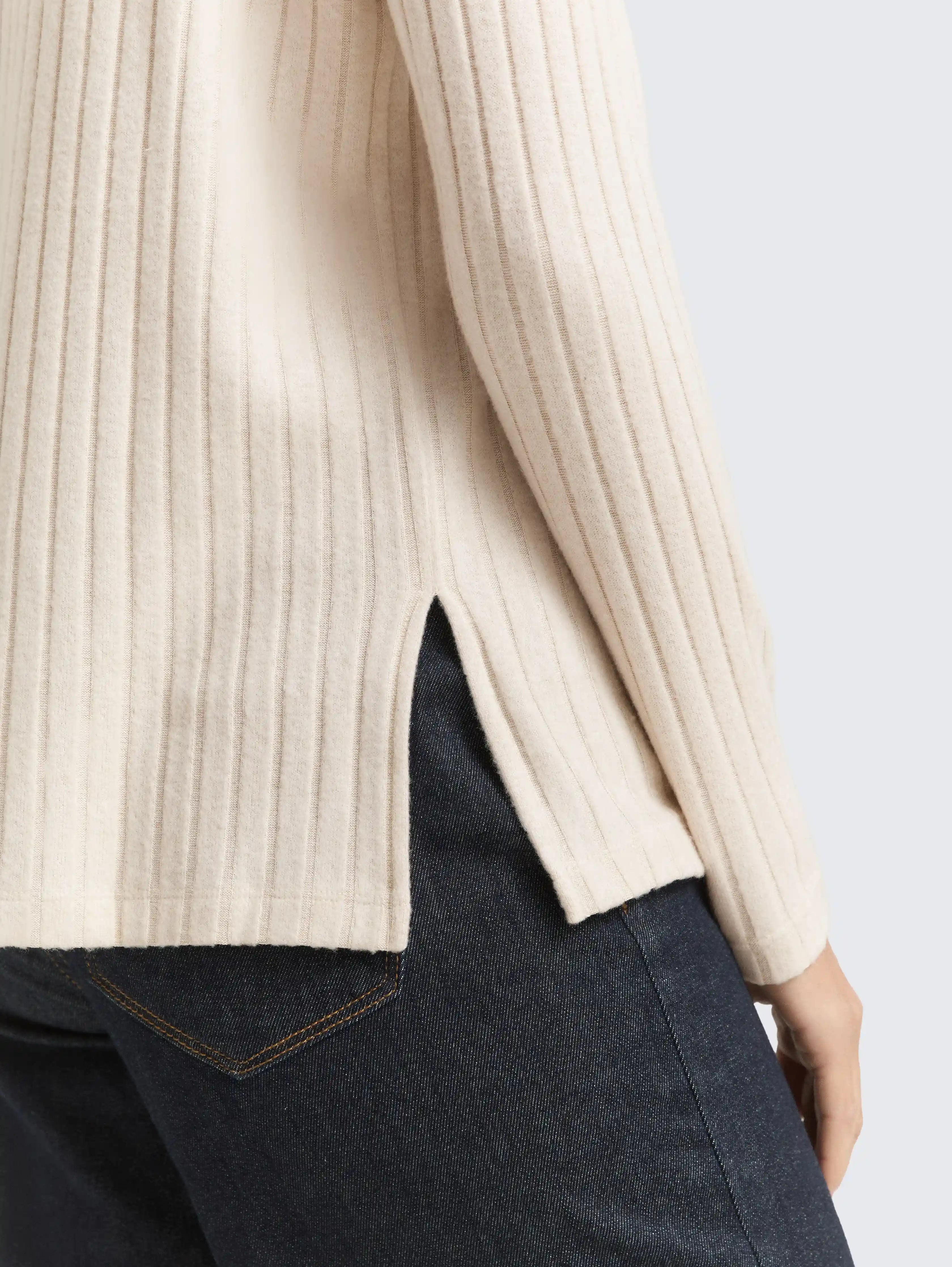 Tom Tailor_0_Cosy Long-Sleeved Shirt with Stand-Up Collar_1048934_36844_05