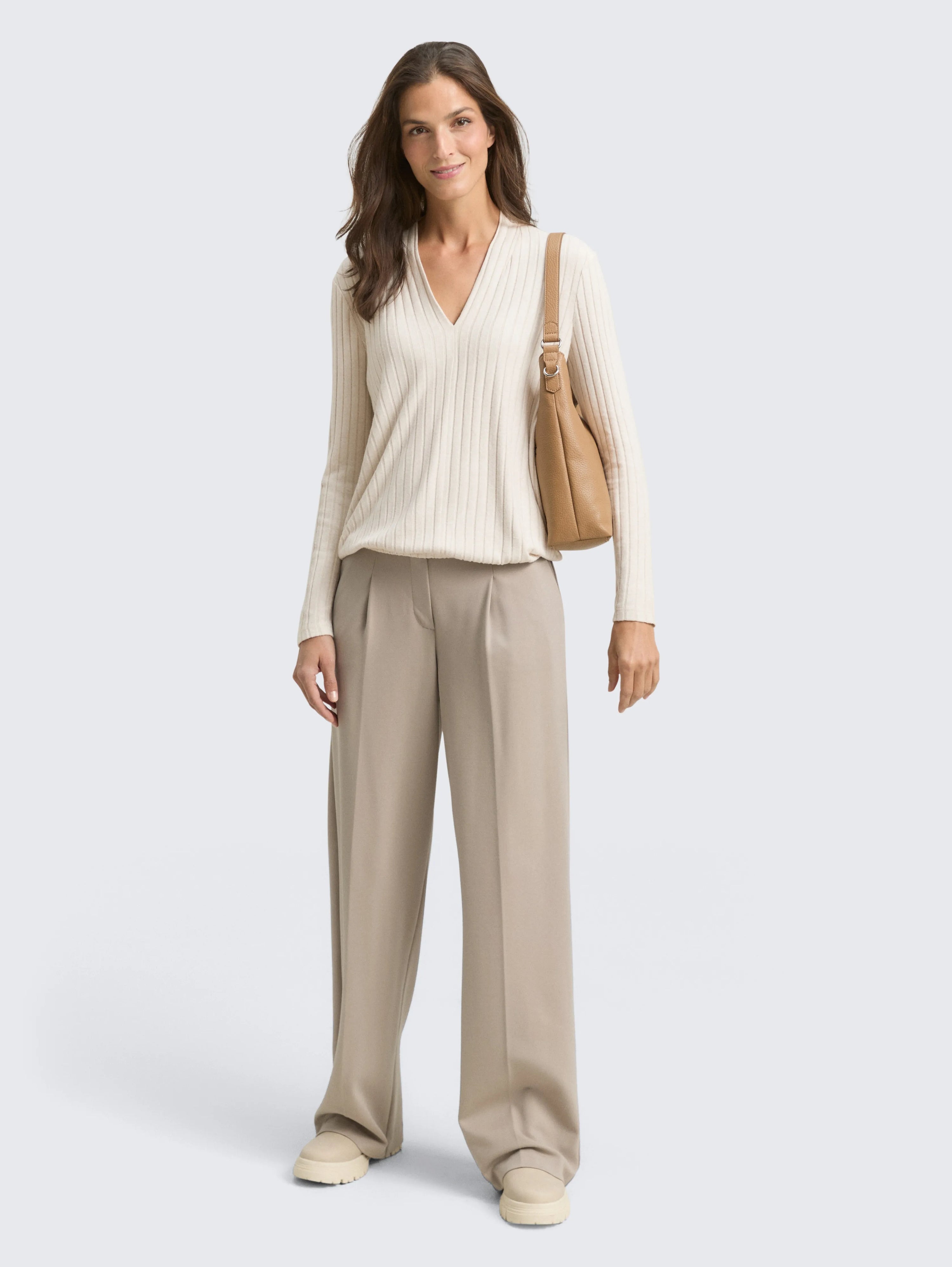Tom Tailor_0_Cosy Long-Sleeved Shirt with V-Neck_1048936_36844_01