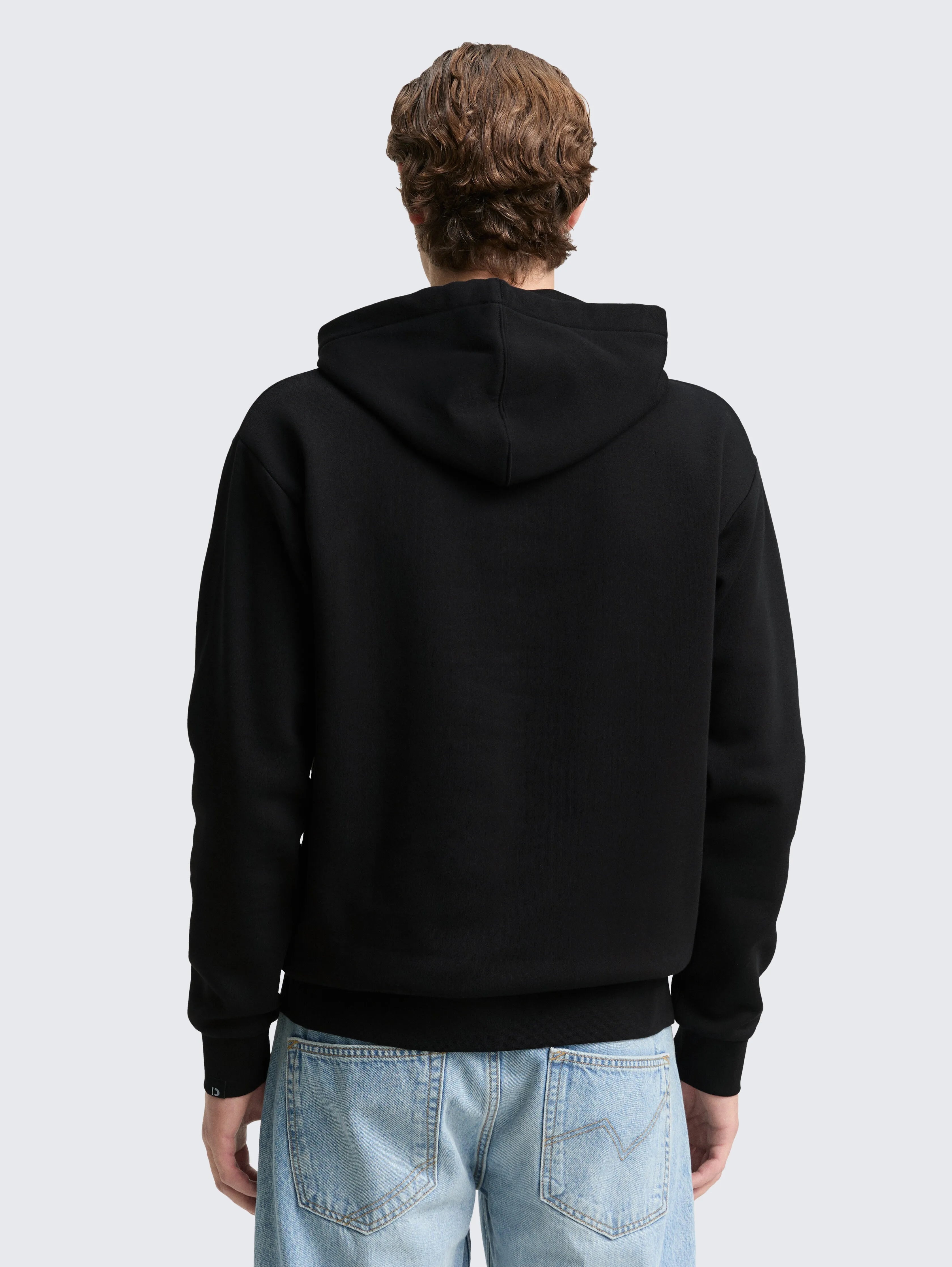 Tom Tailor_Black_Hoodie Sweatshirt with Logo Badge_1049017_29999_03