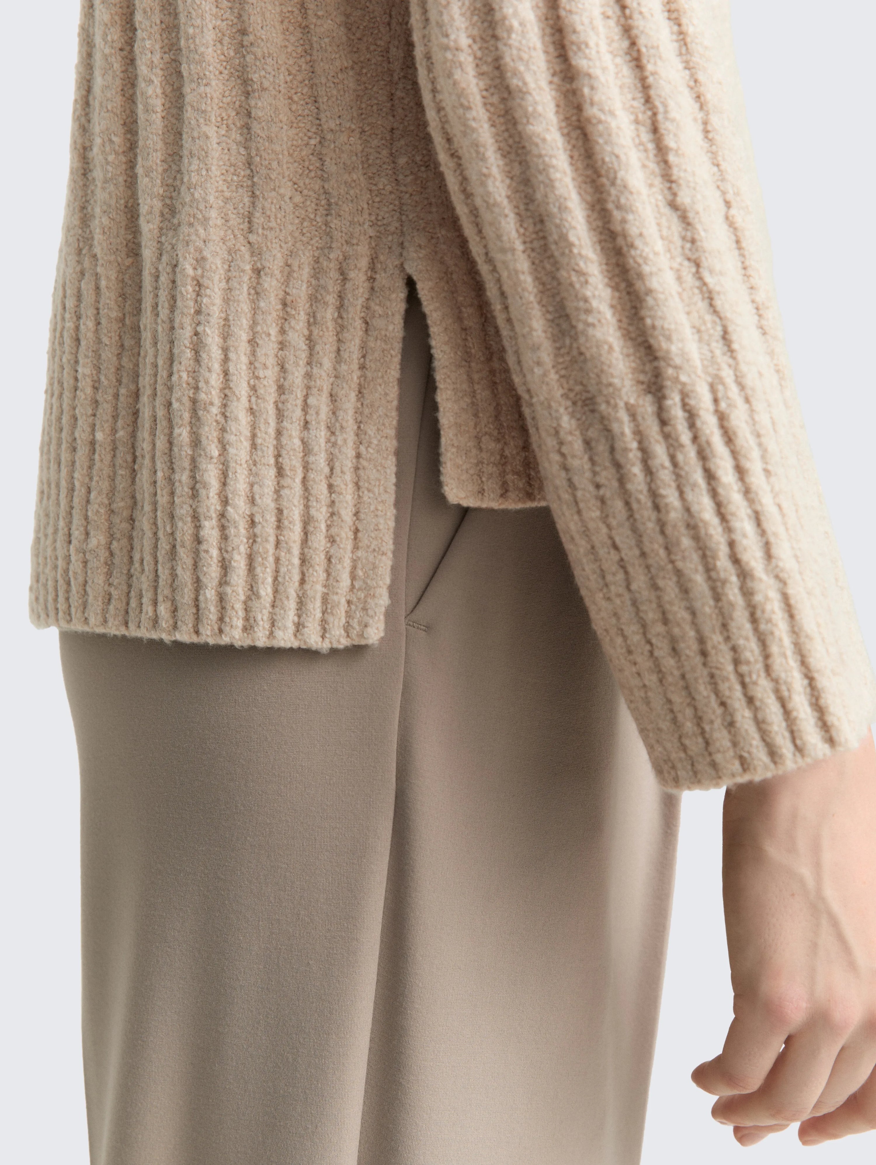 Tom Tailor_Gray_BouclŽ Knit Jumper with Wool Content_1049133_36844_05