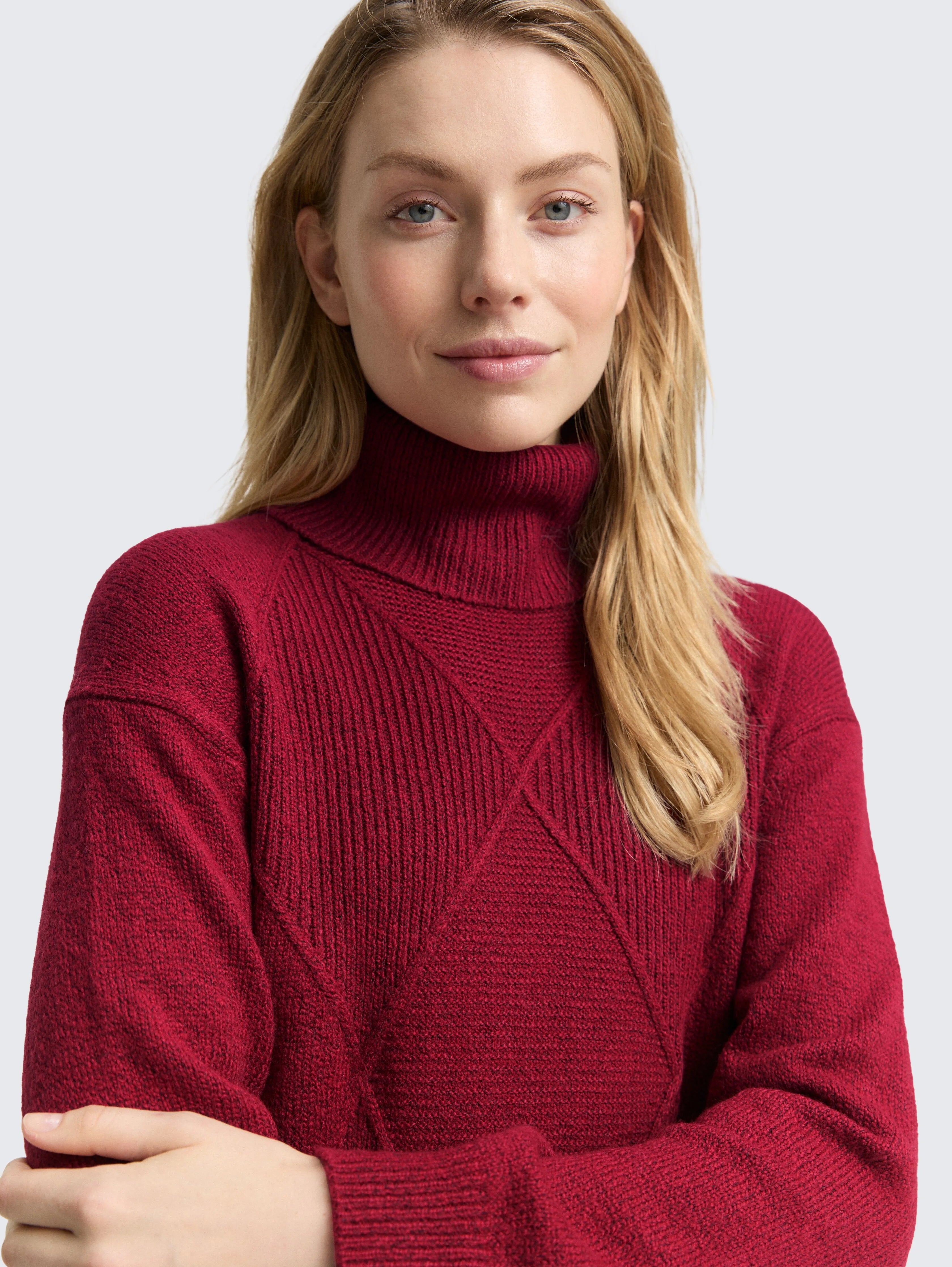 Tom Tailor_White_Loose Fit Knitted Dress_1049141_39063_05