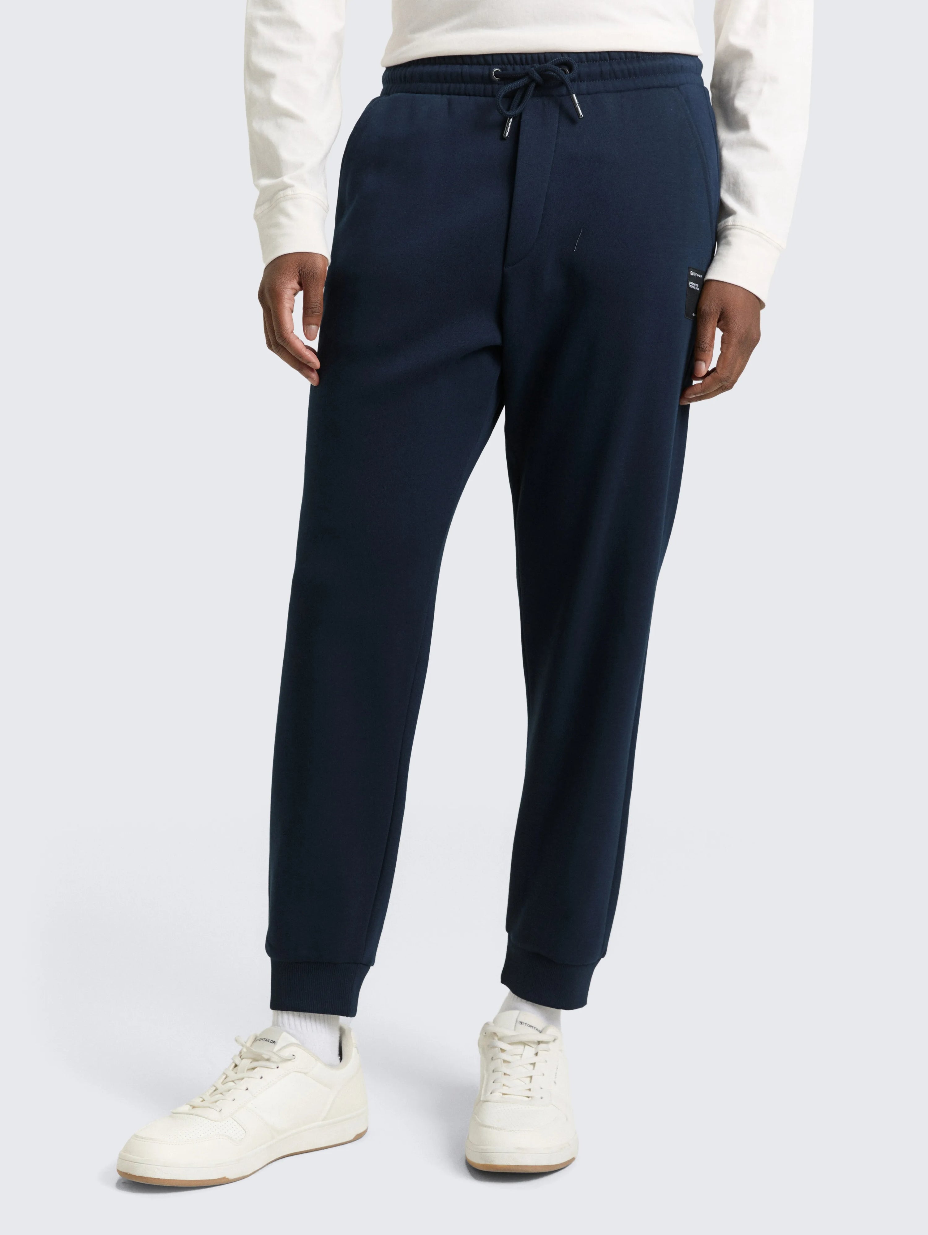 Tom Tailor_0_Basic Jogging Trousers_1049485_10668_05
