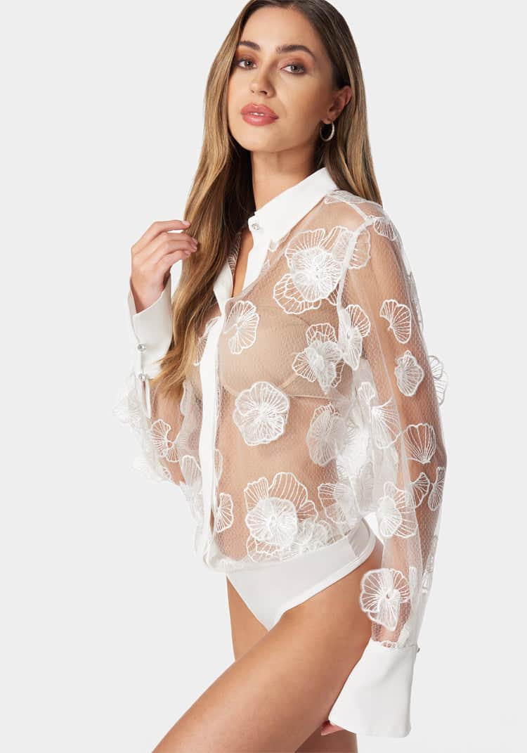 Applique Detail Button Down Bodysuit_107889_WHITE ALYSSUM_02
