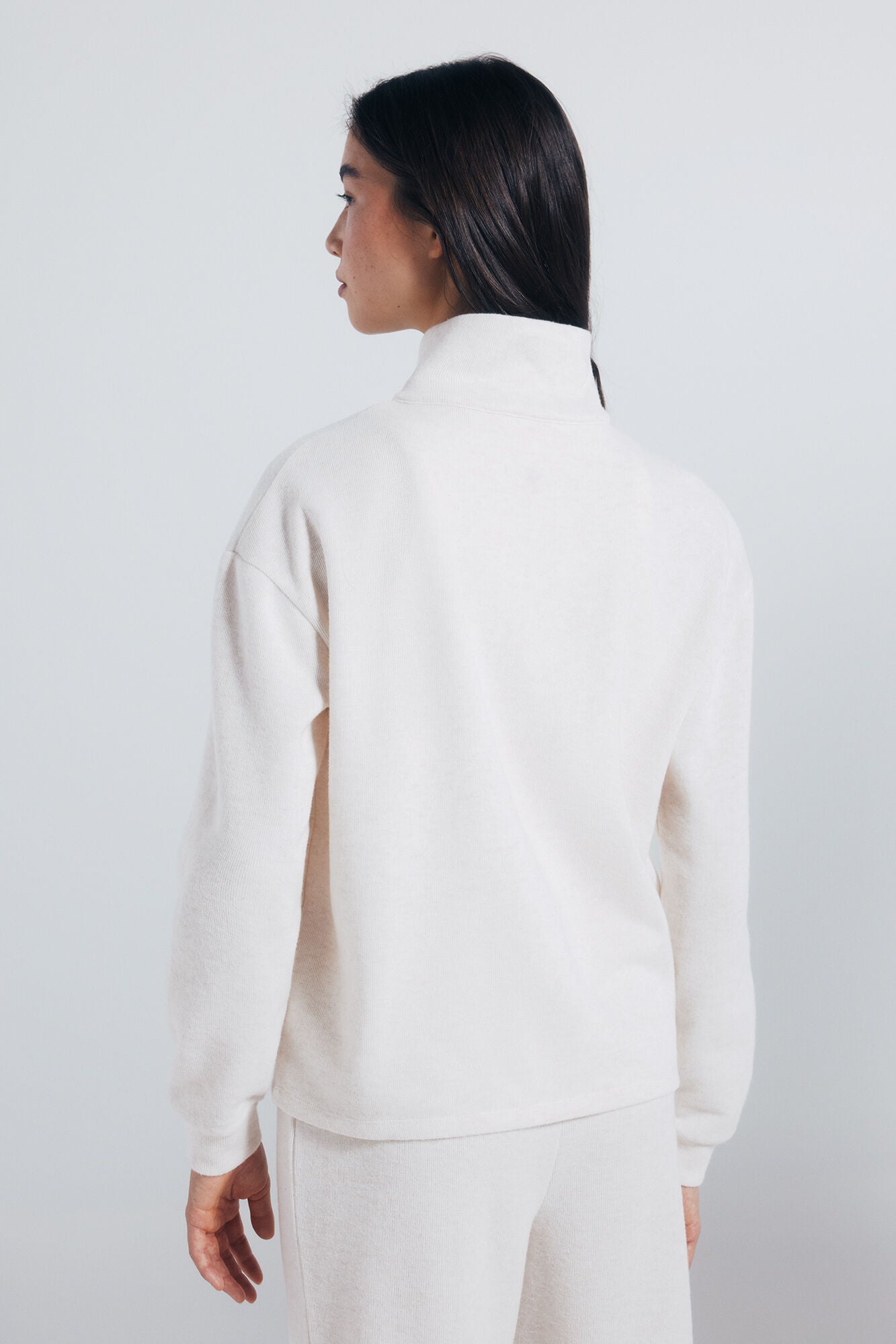 Springfield_Beige_High Neck Sweatshirt with Zip Fastening_1082902_50_05