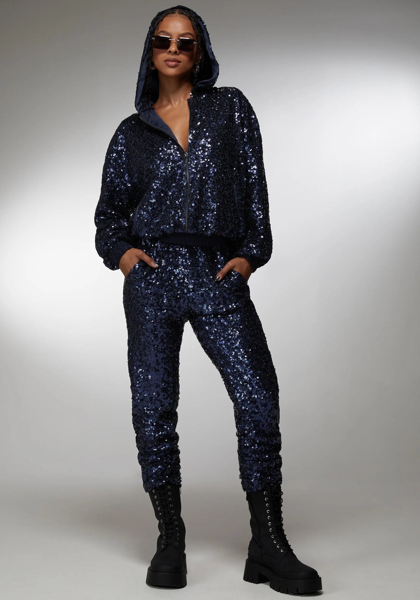 Bebe X Ciara Sequin Jogger_108458_MIDNIGHT BLUE_01