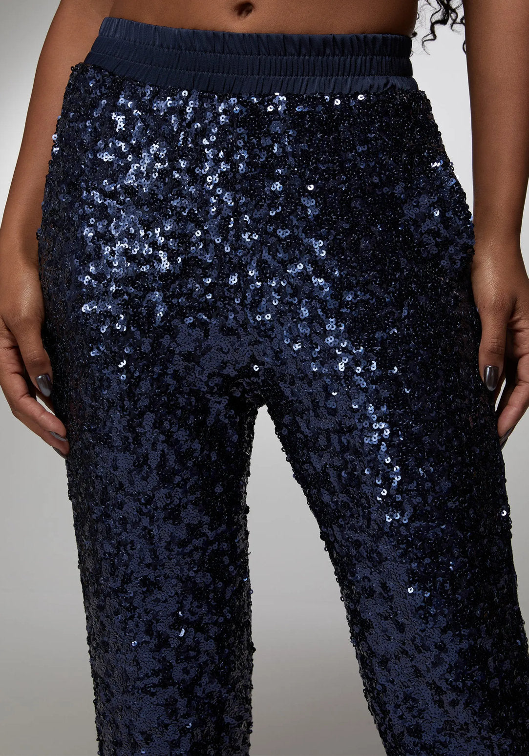 Bebe X Ciara Sequin Jogger_108458_MIDNIGHT BLUE_04