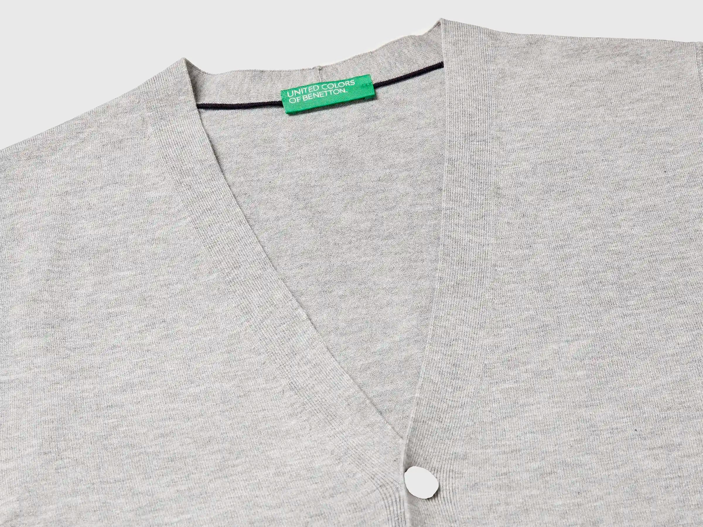 Benetton_Light Gray_Knit Vest in Viscose Blend_110XU401G_501_03