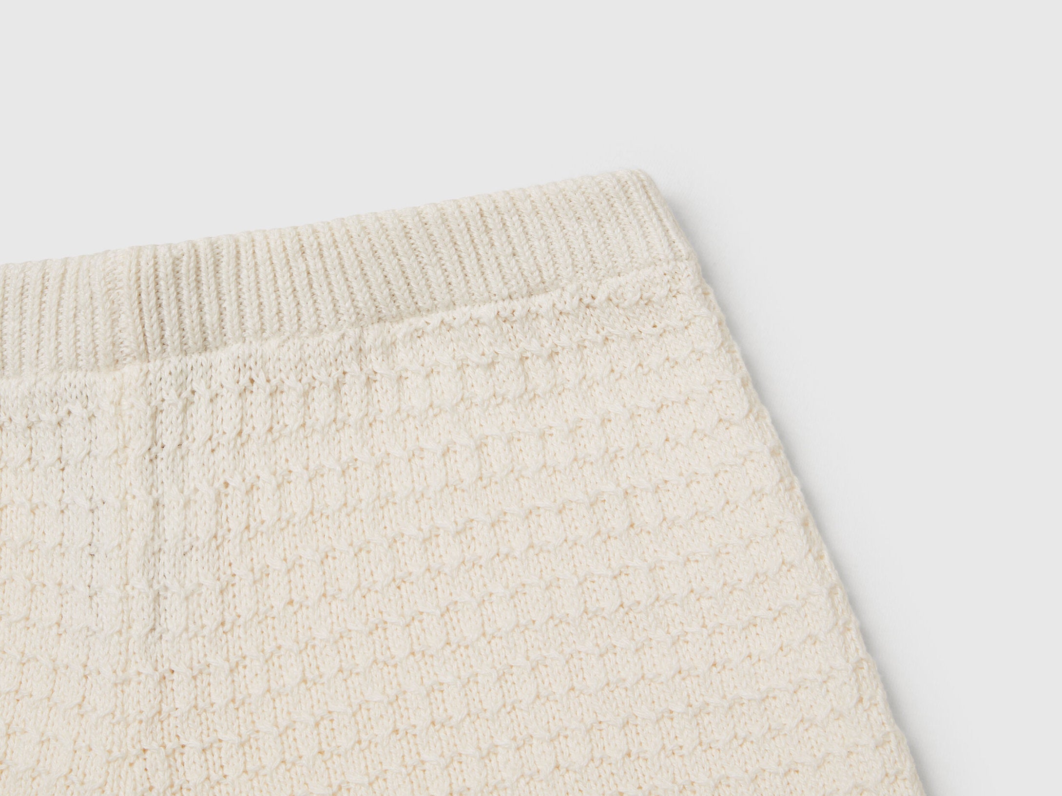 Benetton_Crochet Look Shorts_114FQ900B_674_03