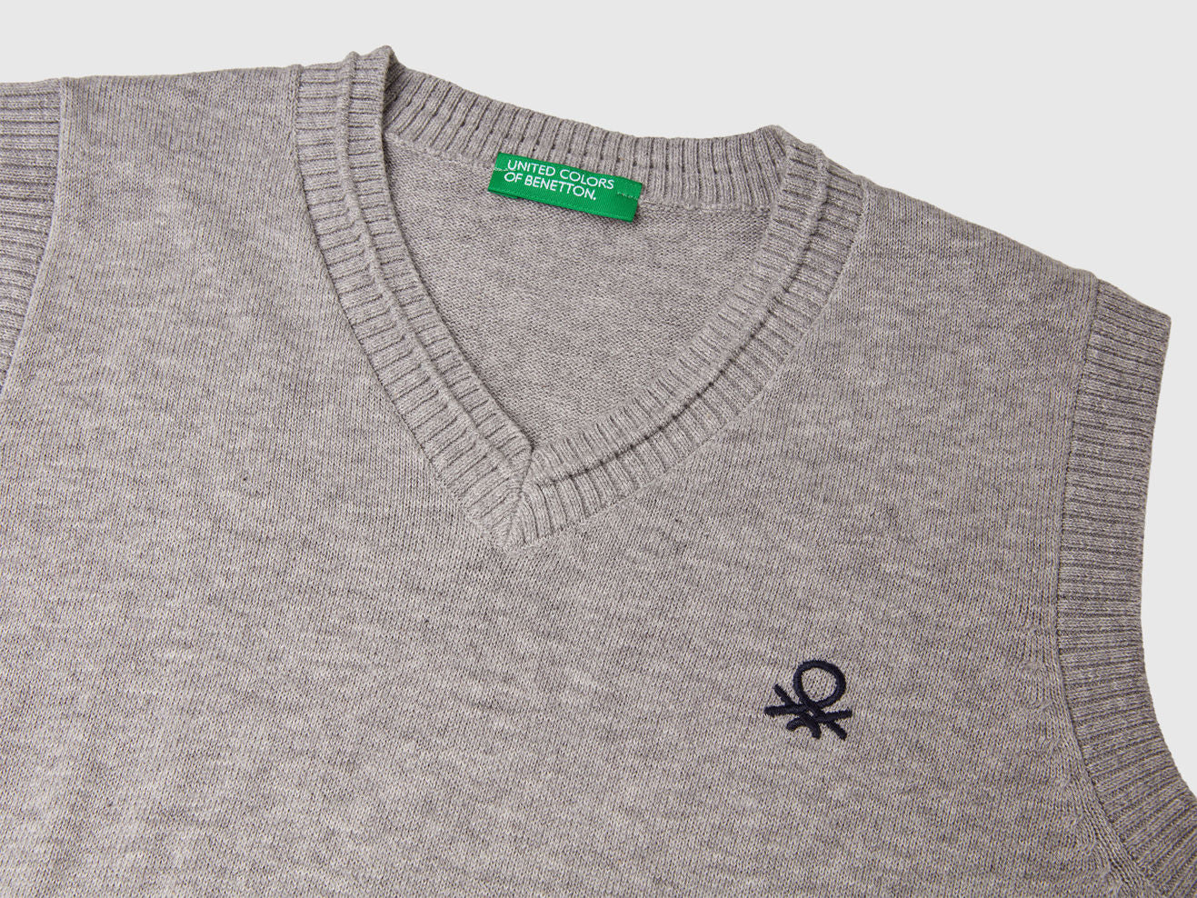 Benetton_Light Gray_Knit Vest_120YC400O_501_03