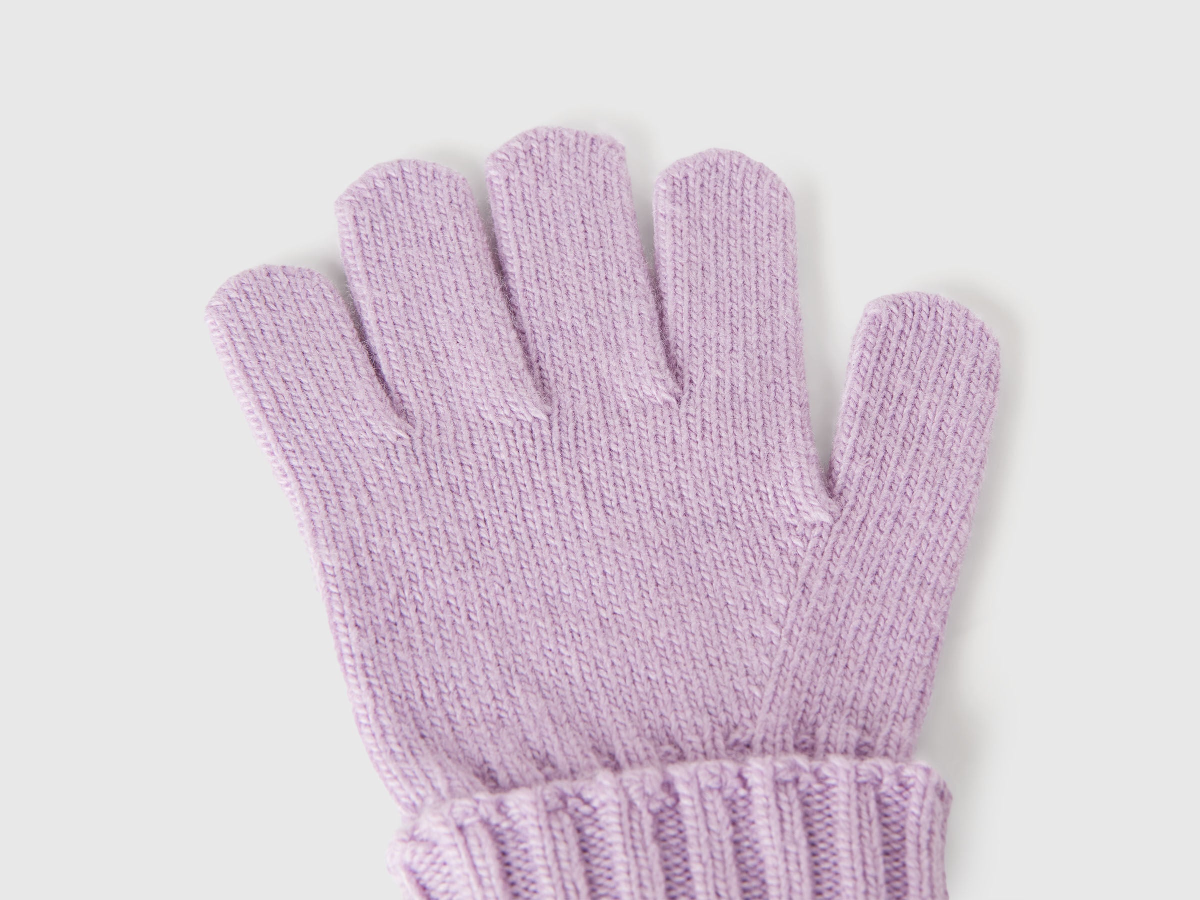 Benetton_Lavender_Gloves in Viscose and Wool Blend_126WGG009_0W1_02