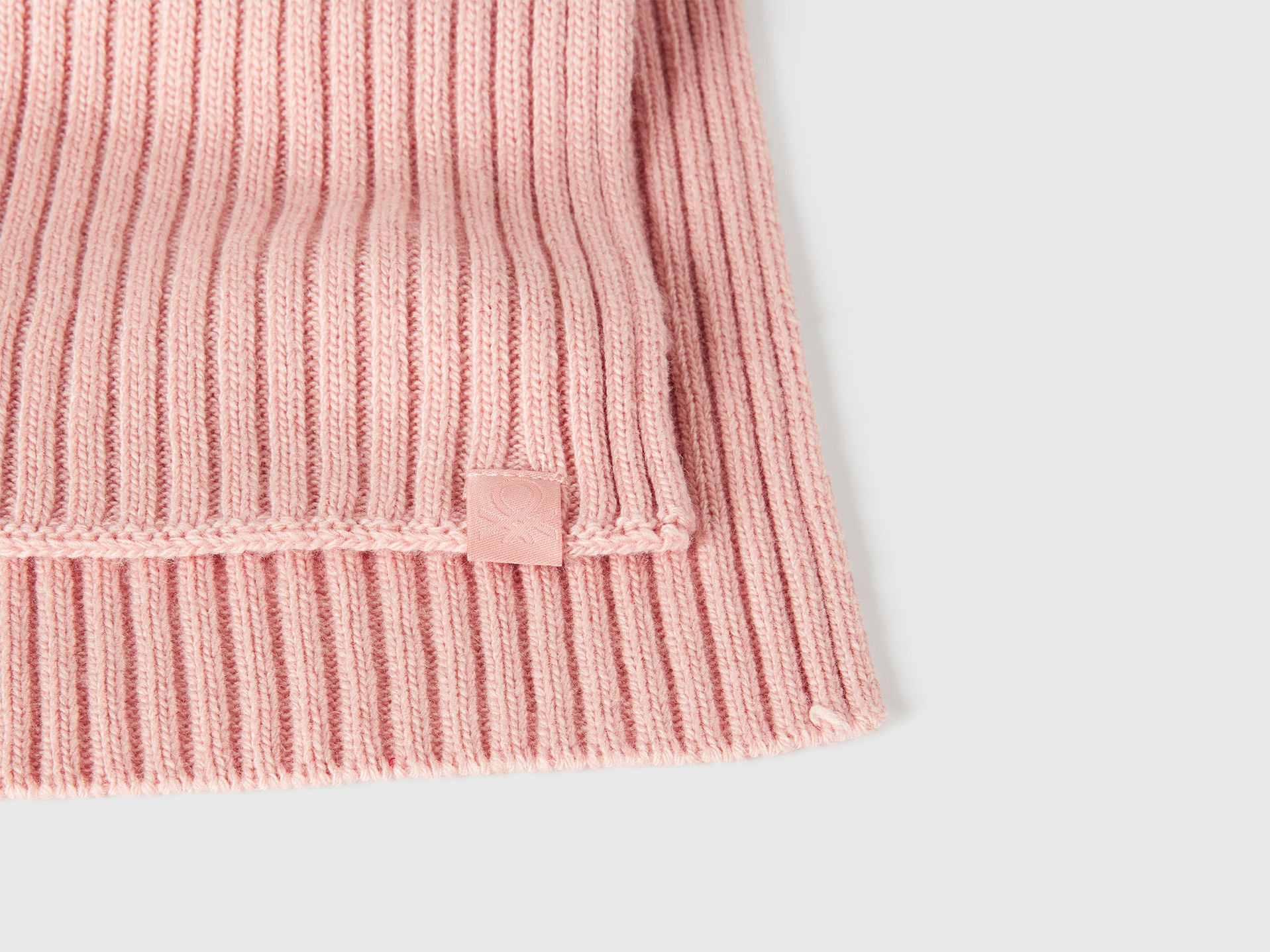Benetton_Soft Pink_Wool Blend Knit Scarf_126WGU005_12U_03