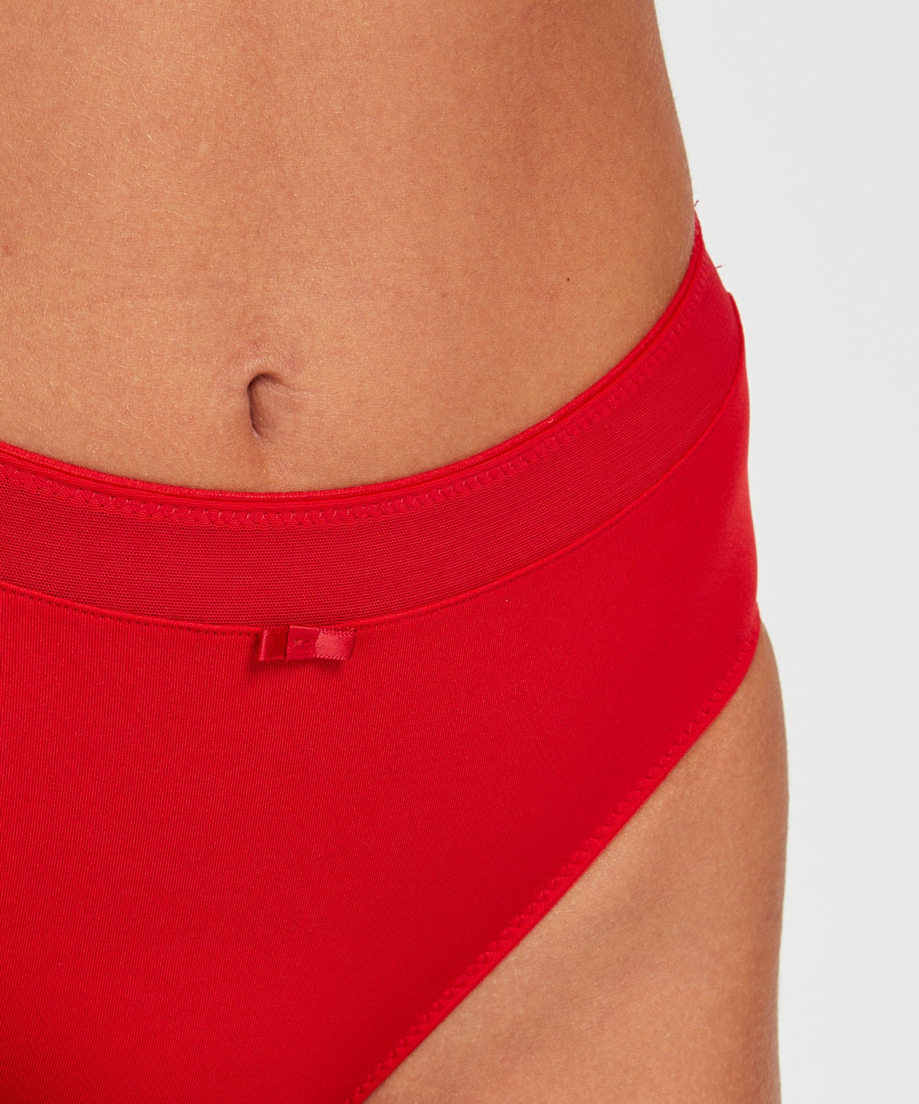 Nina Highwaist Briefs_131724_Tango Red_04