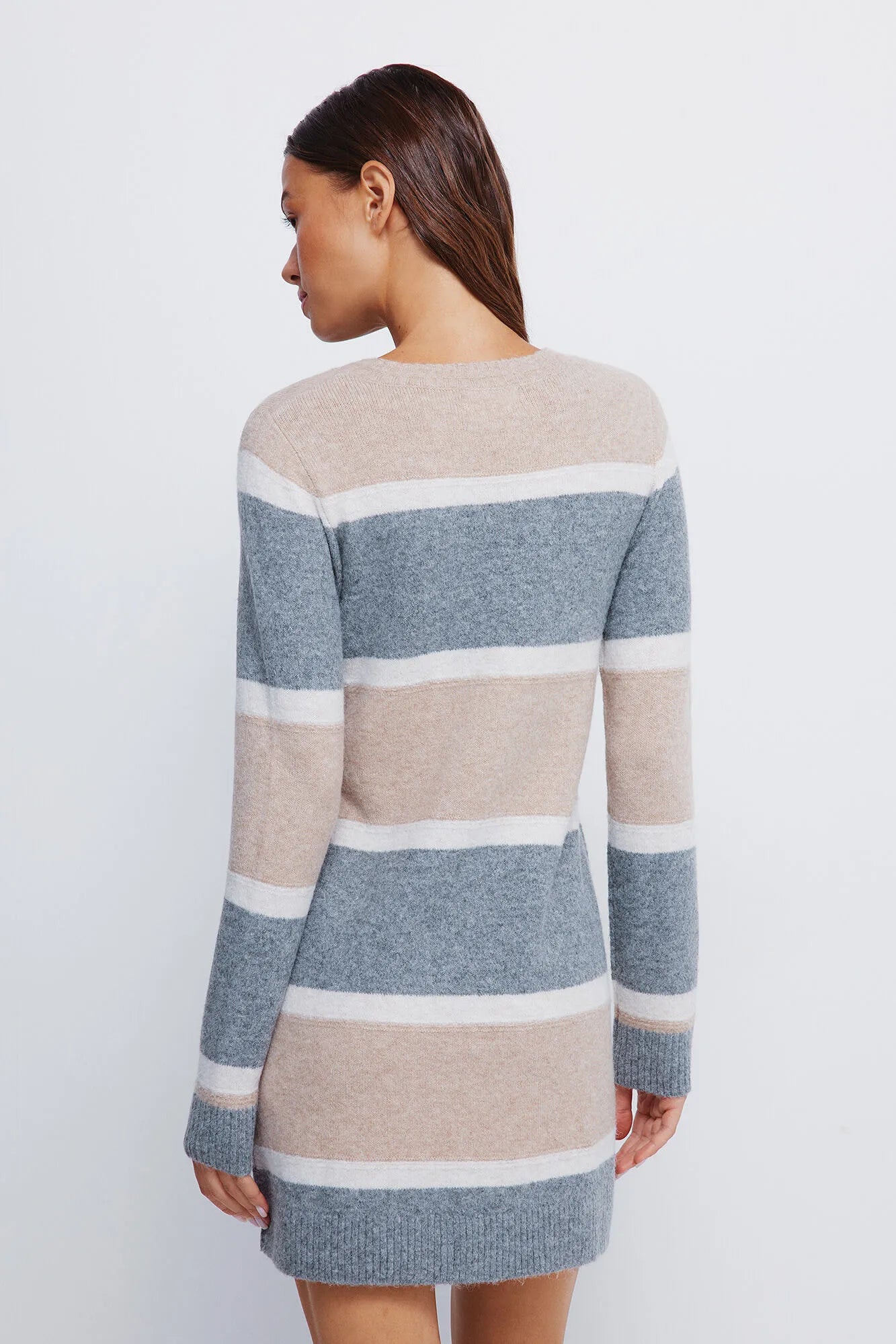 Springfield_nude_Short Color Block Jersey-Knit Dress_1332575_35_04