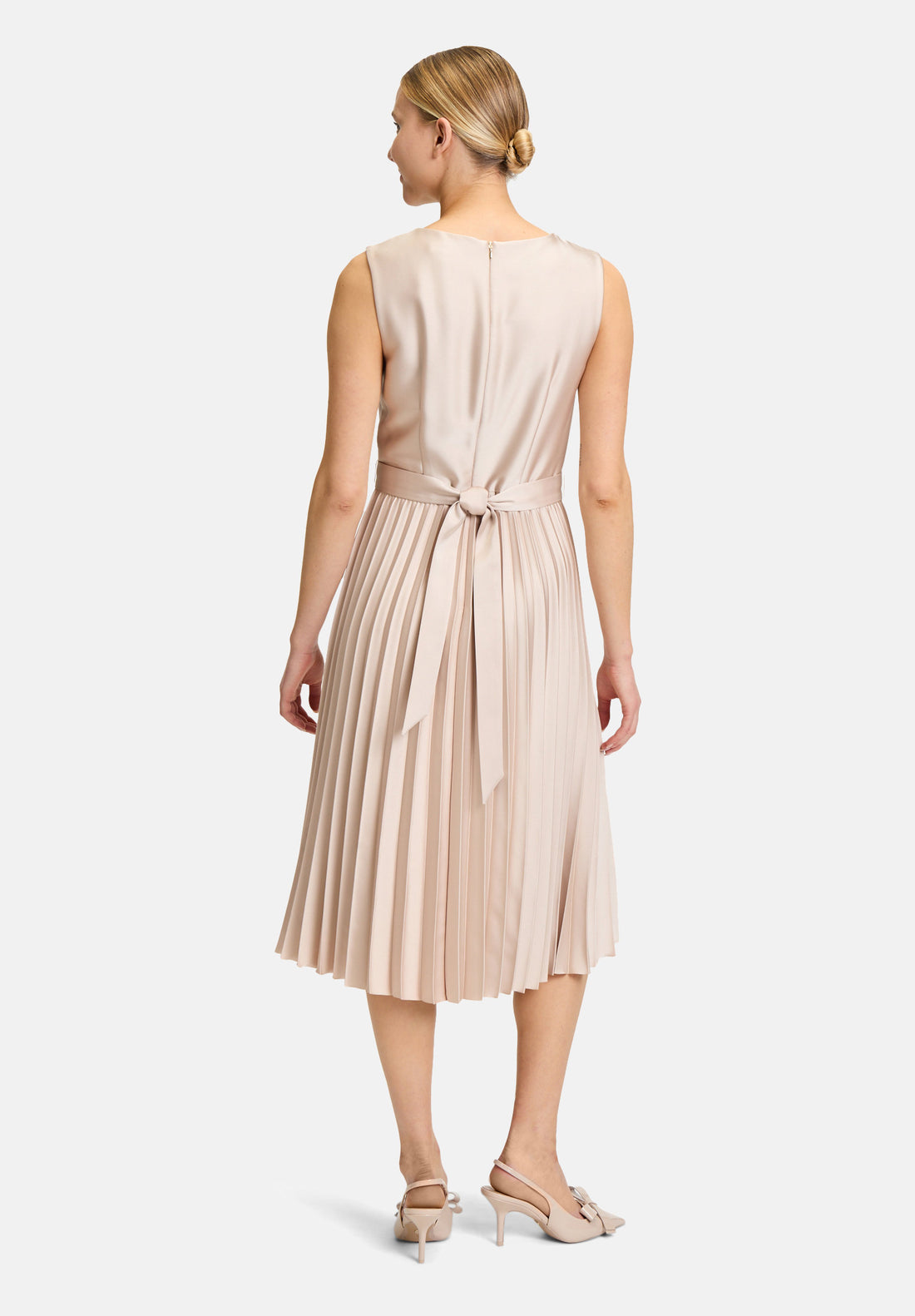 Betty Barclay_Chiffon Dress with Pleats_1347-3386_1098_02