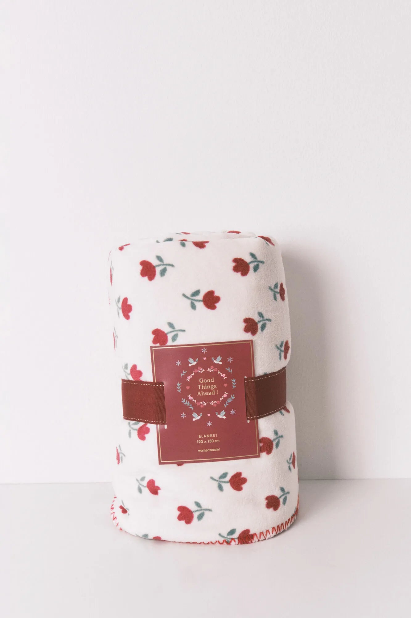 Women Secret_Ivory_Super Soft Floral Christmas Print Blanket_1372594_96_03