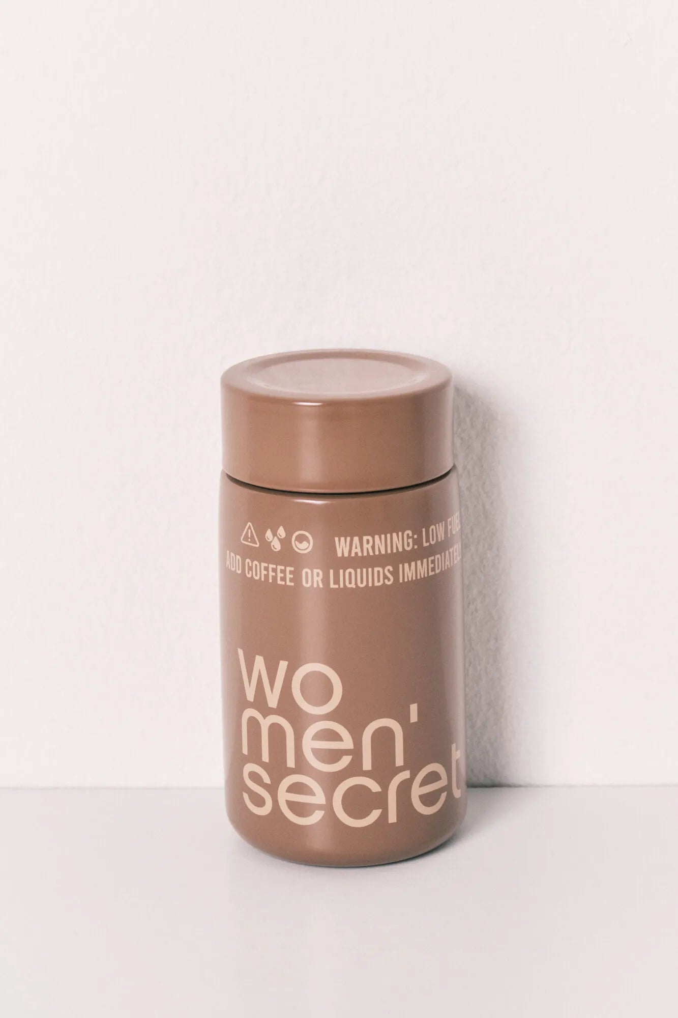 Women Secret_Brown_Brown Metal Logo Bottle_1373565_38_02