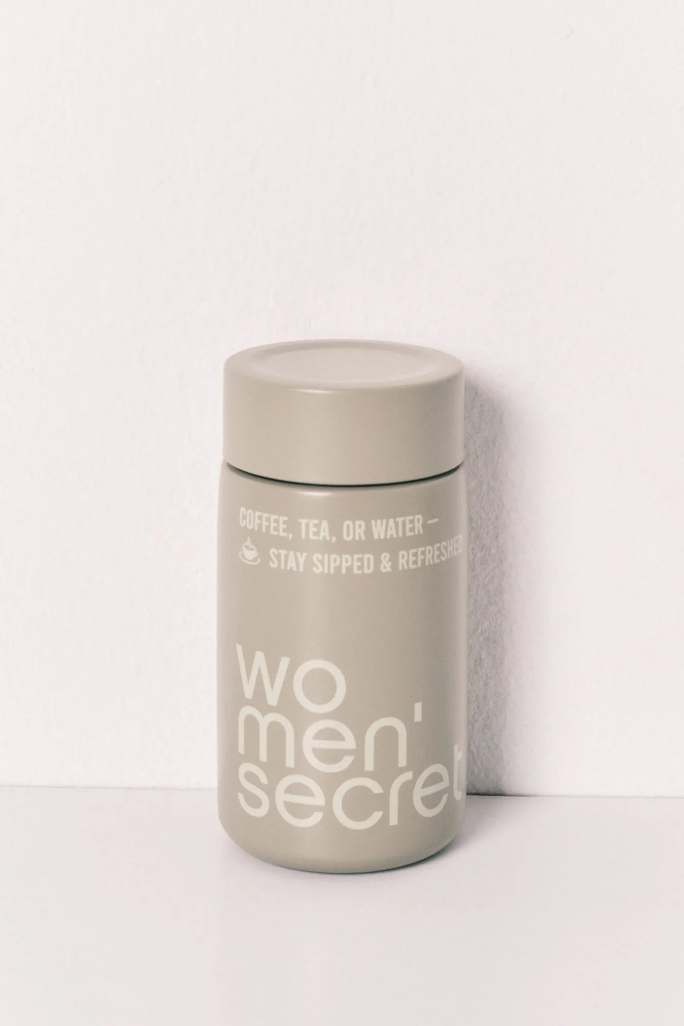 Women Secret_Green_Green Metal Logo Bottle_1373566_22_01