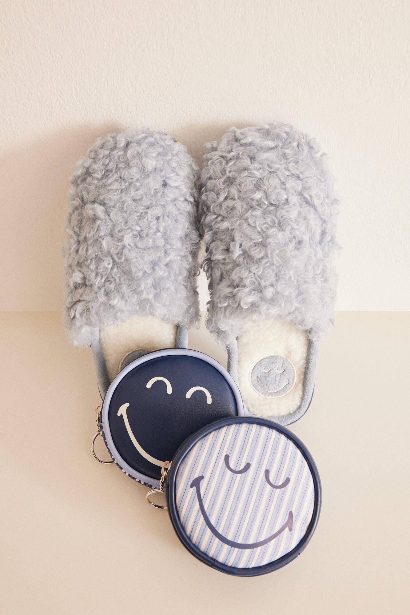 Purses_1377587_15_04