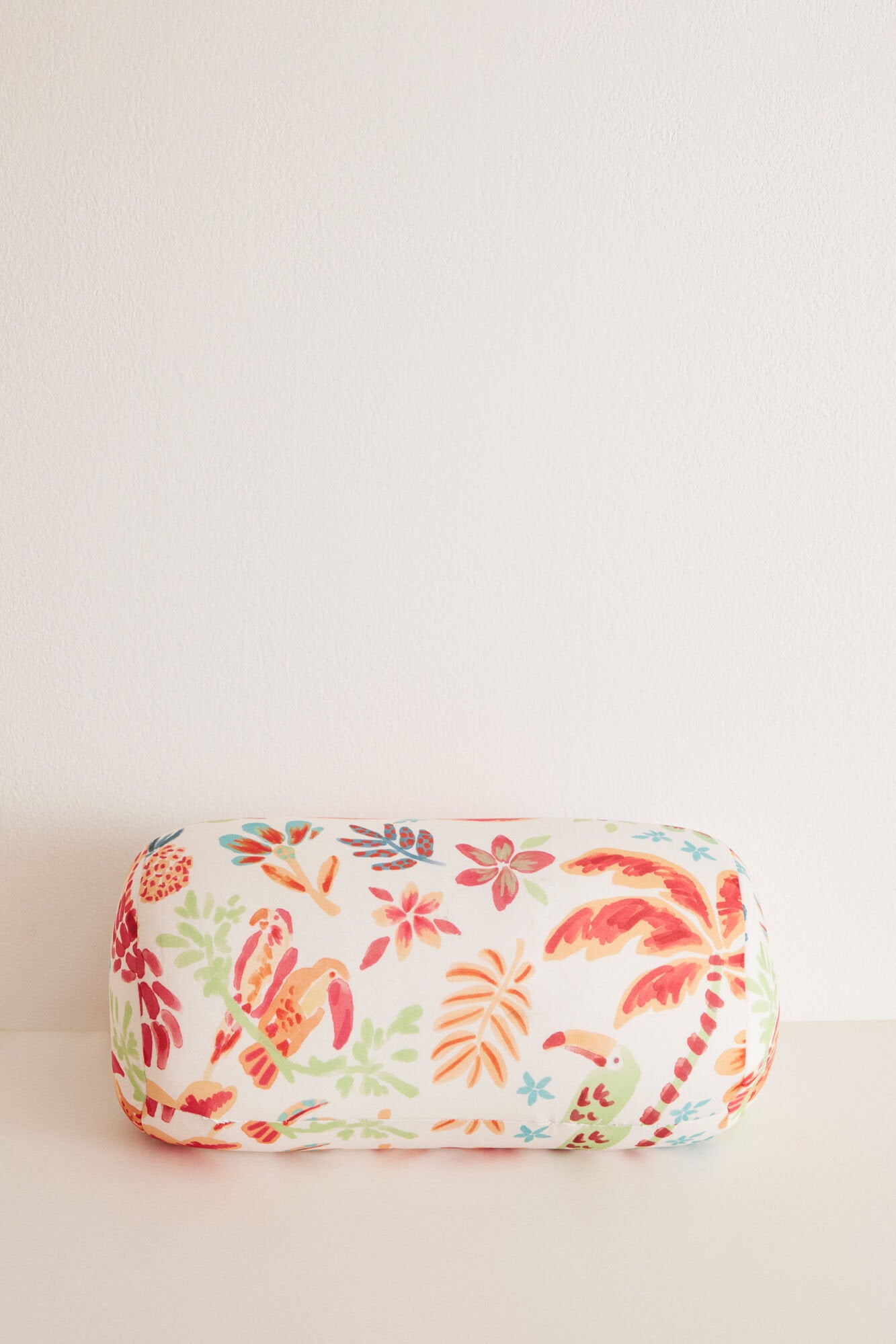 Multicoloured Cushion_1377603_98_03