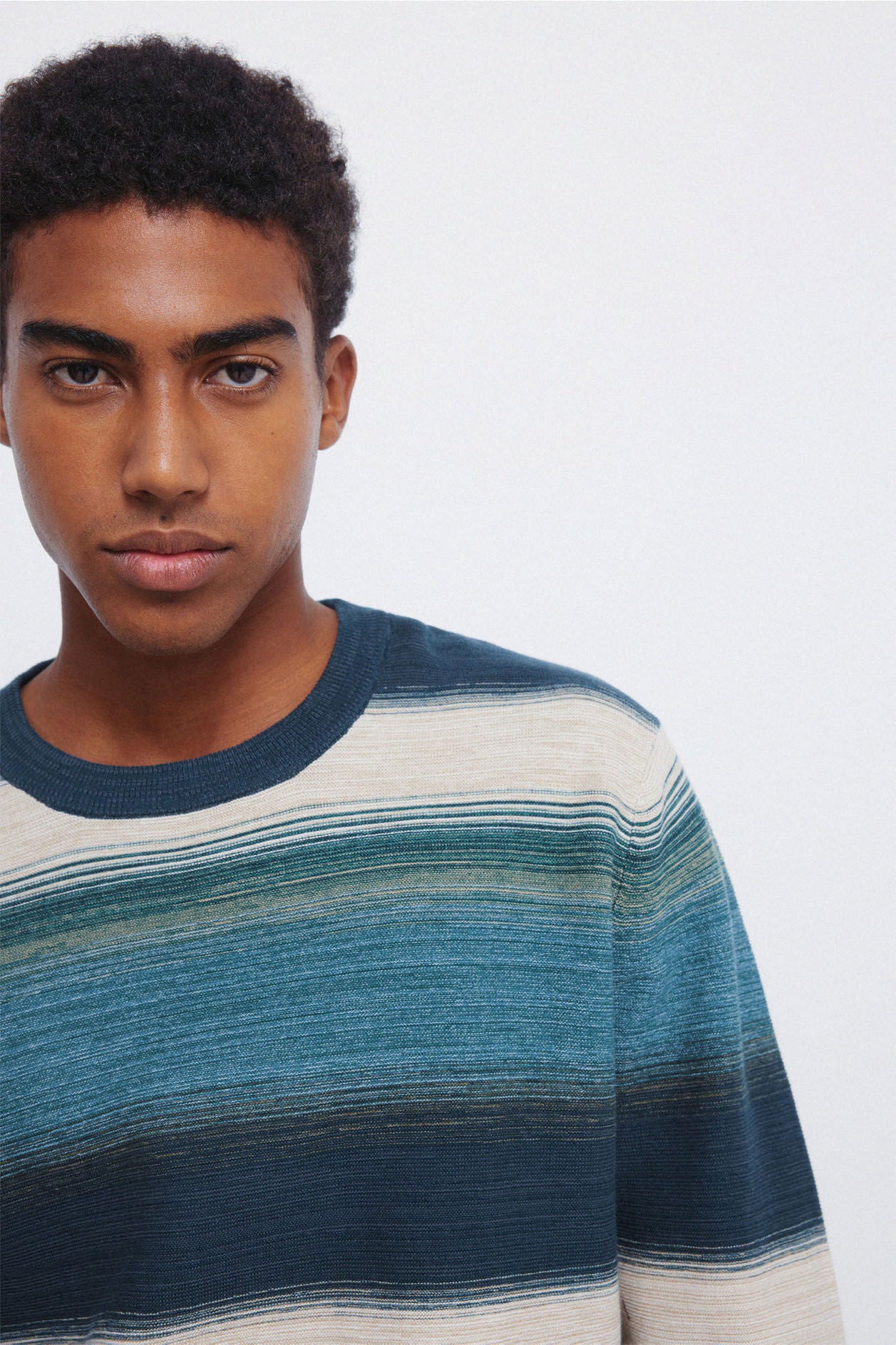 Springfield_Dark Blue_Structured Multi-Stripe Jersey_1402515_11_02