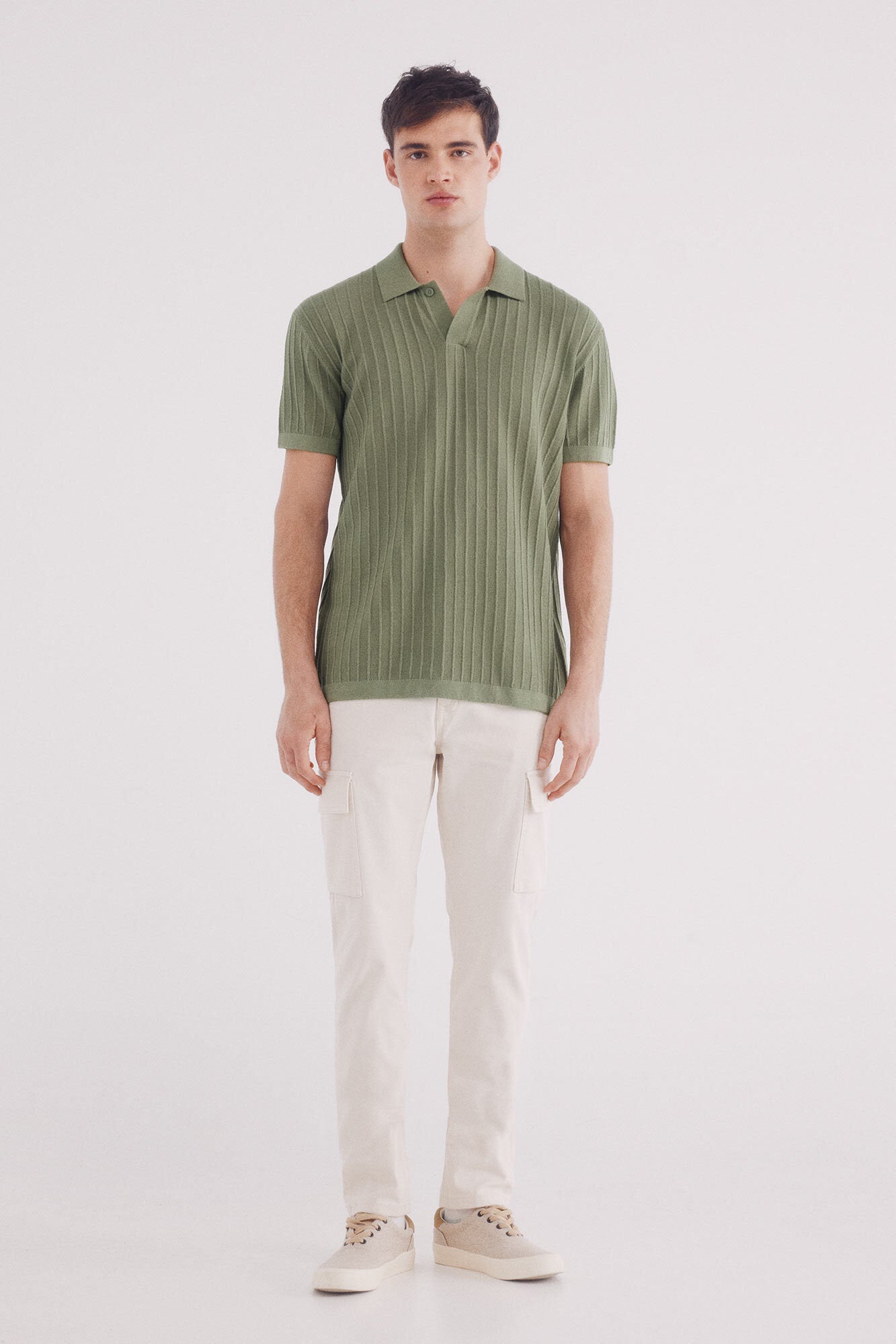 Springfield_Short Sleeve Jumper with a Polo Shirt-Style Neck_1429174_93_03