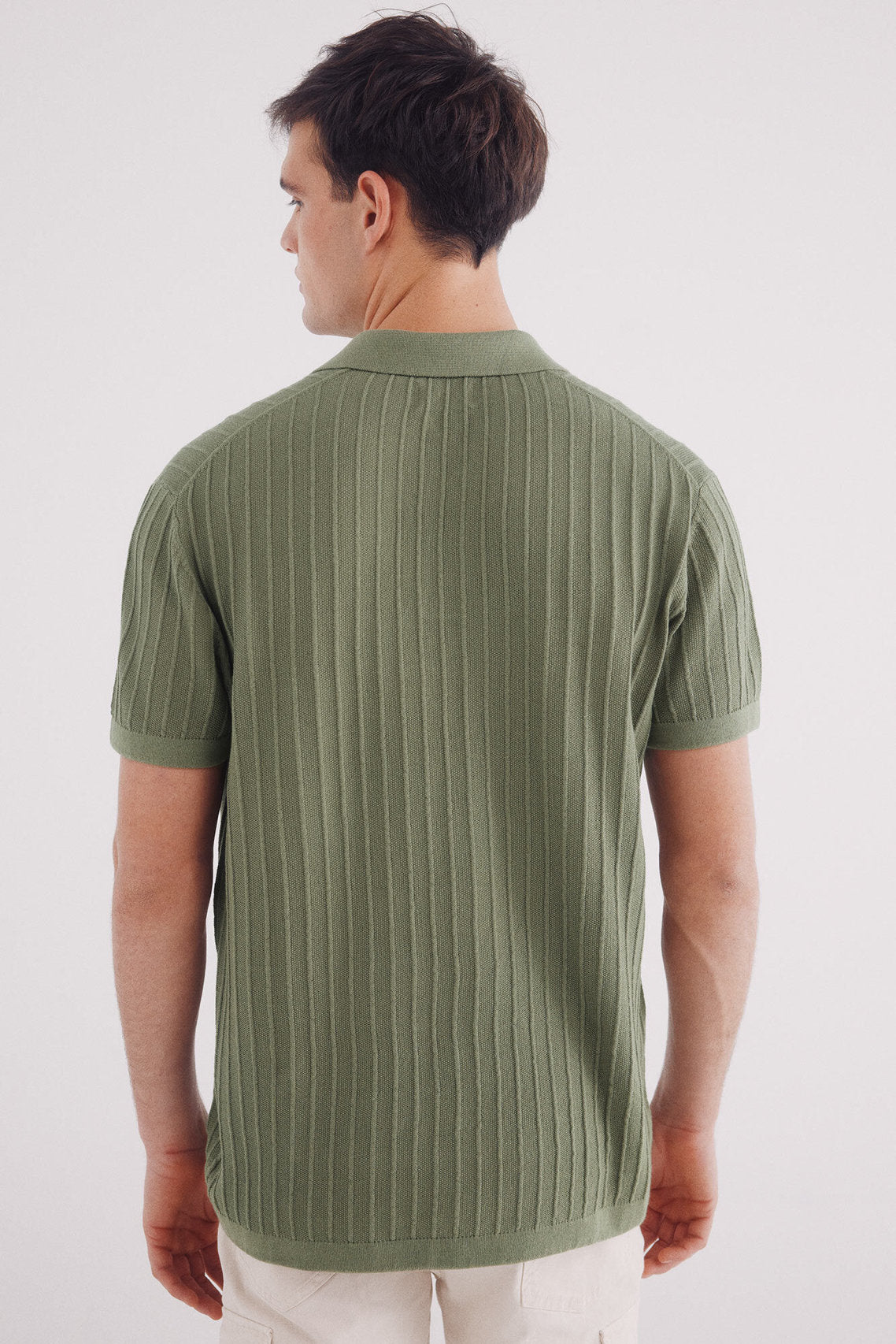 Springfield_Short Sleeve Jumper with a Polo Shirt-Style Neck_1429174_93_04