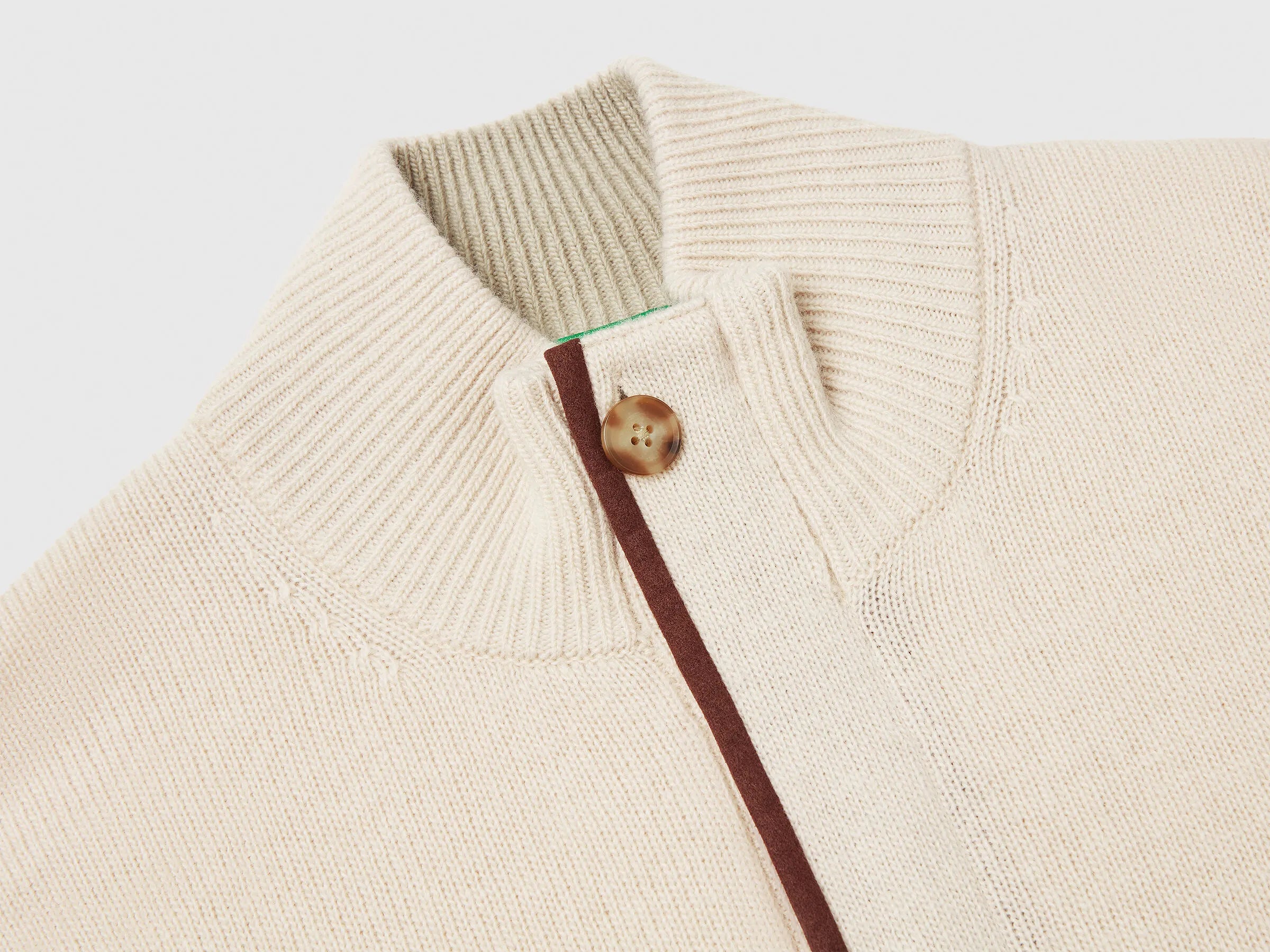 Benetton_Beige_Turtleneck in Wool Blend_1444U2022_152_07