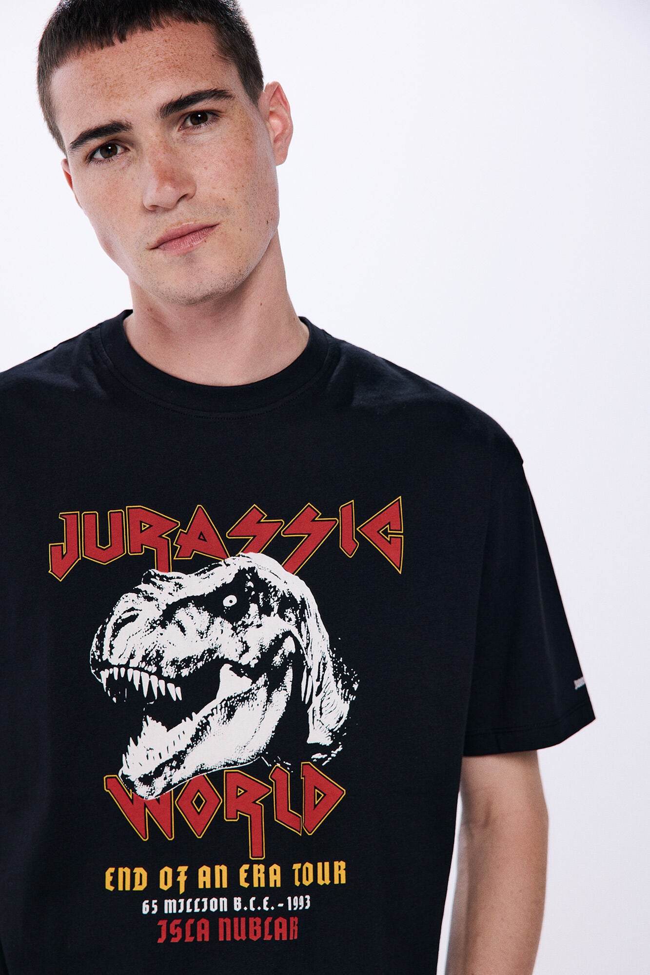 "Jurassic World Rock Style" T-Shirt_1458782_01_02