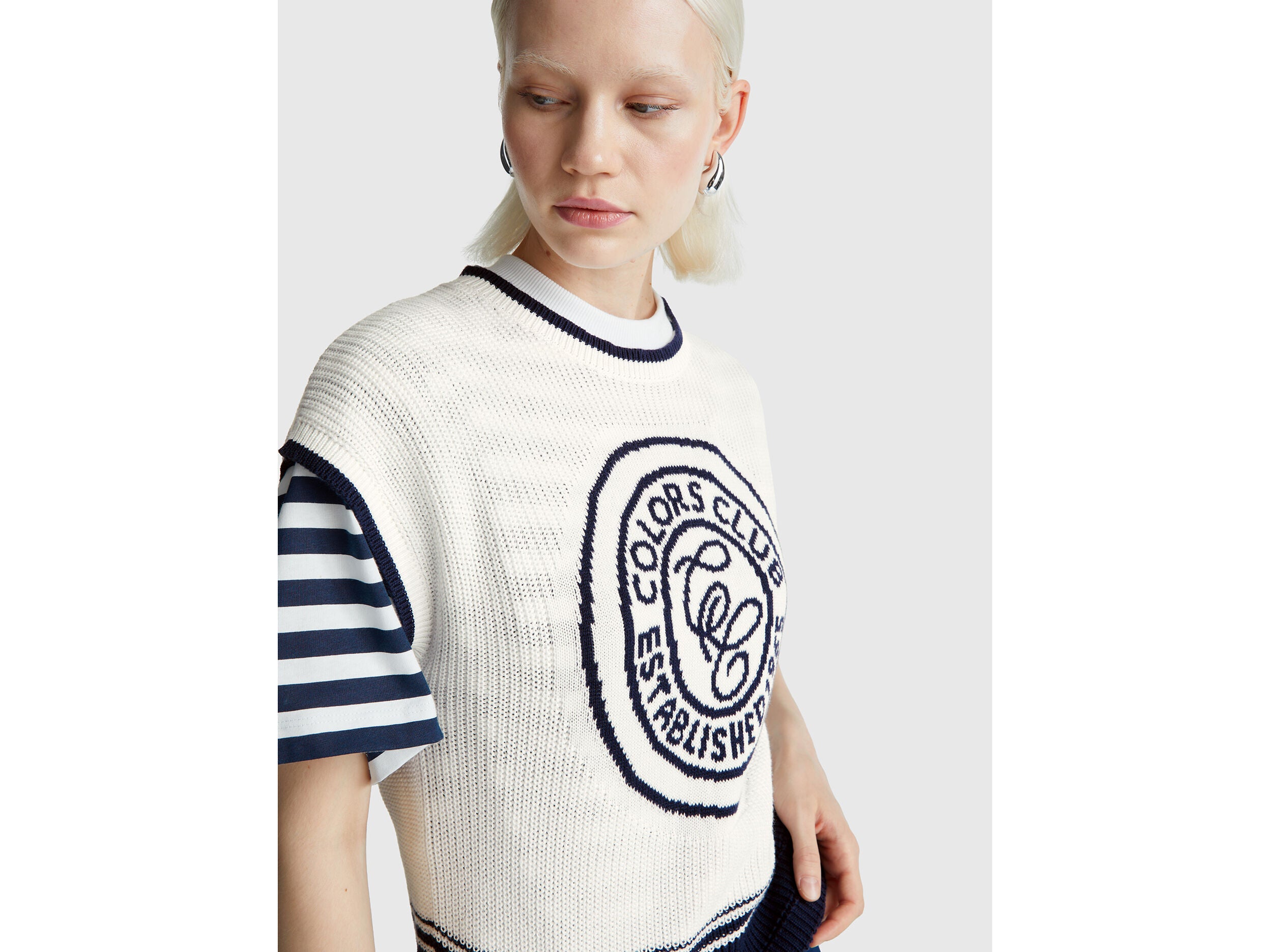 Benetton_Creamy White_Vest with Inlay_1494E10EH_074_04