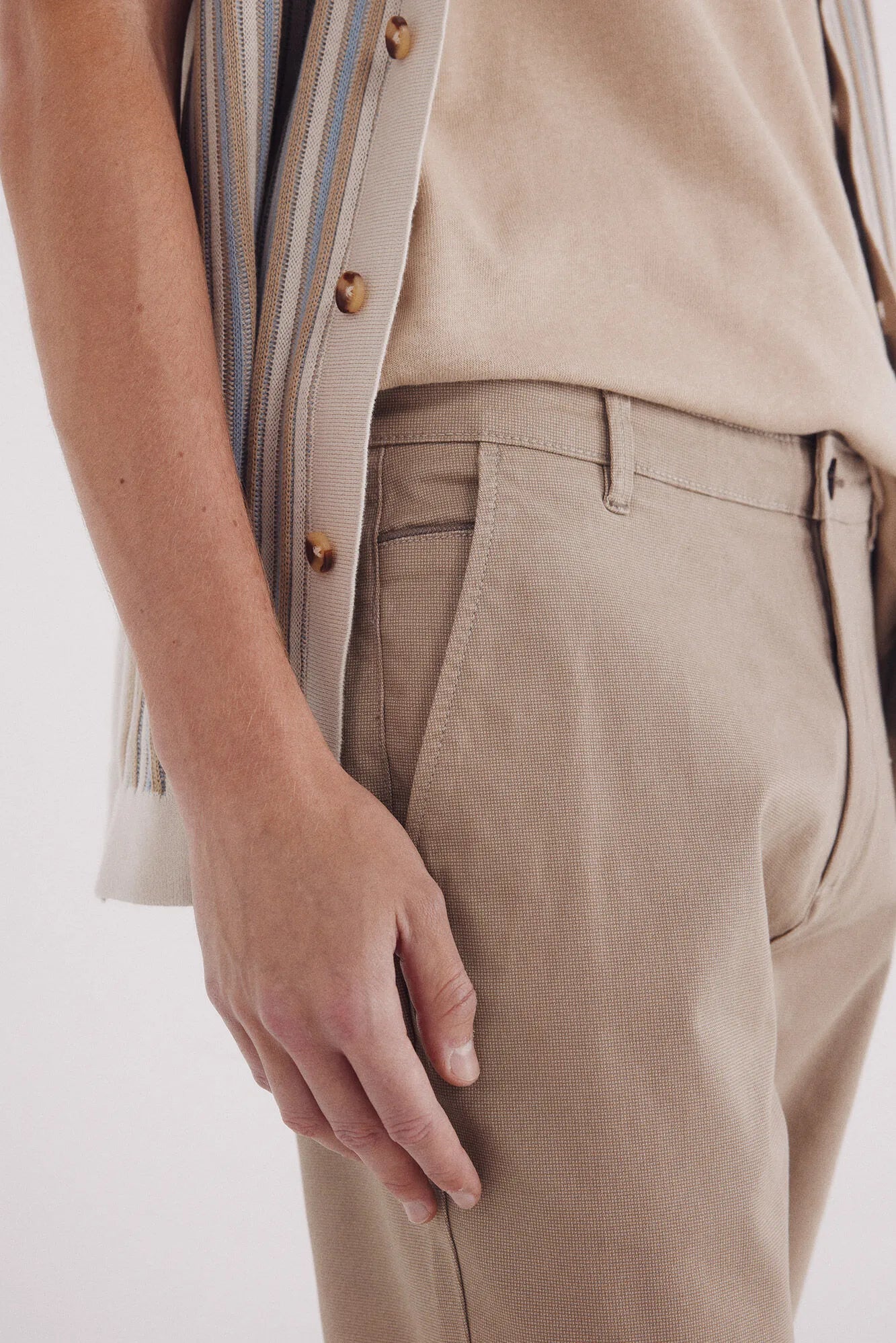 Springfield_0_Slim Fit Micro-Printed Chinos Pants_1552727_36_04