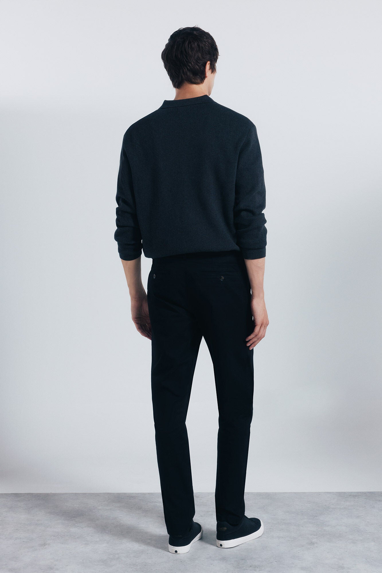 Springfield_Black_Slim Fit Washed Trousers_1552731_01_06